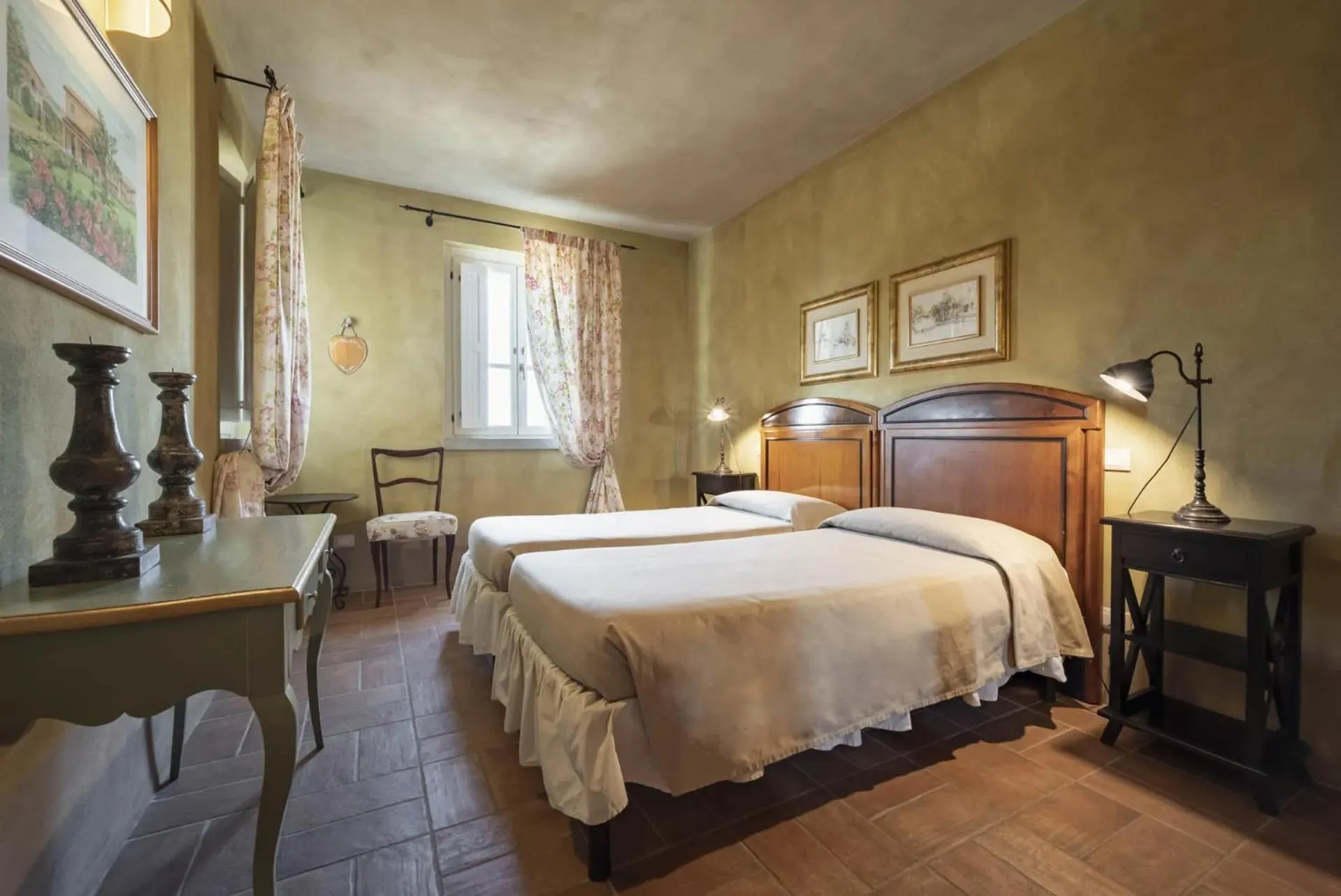 Bedroom, Bed in Guadalupe Tuscany Resort