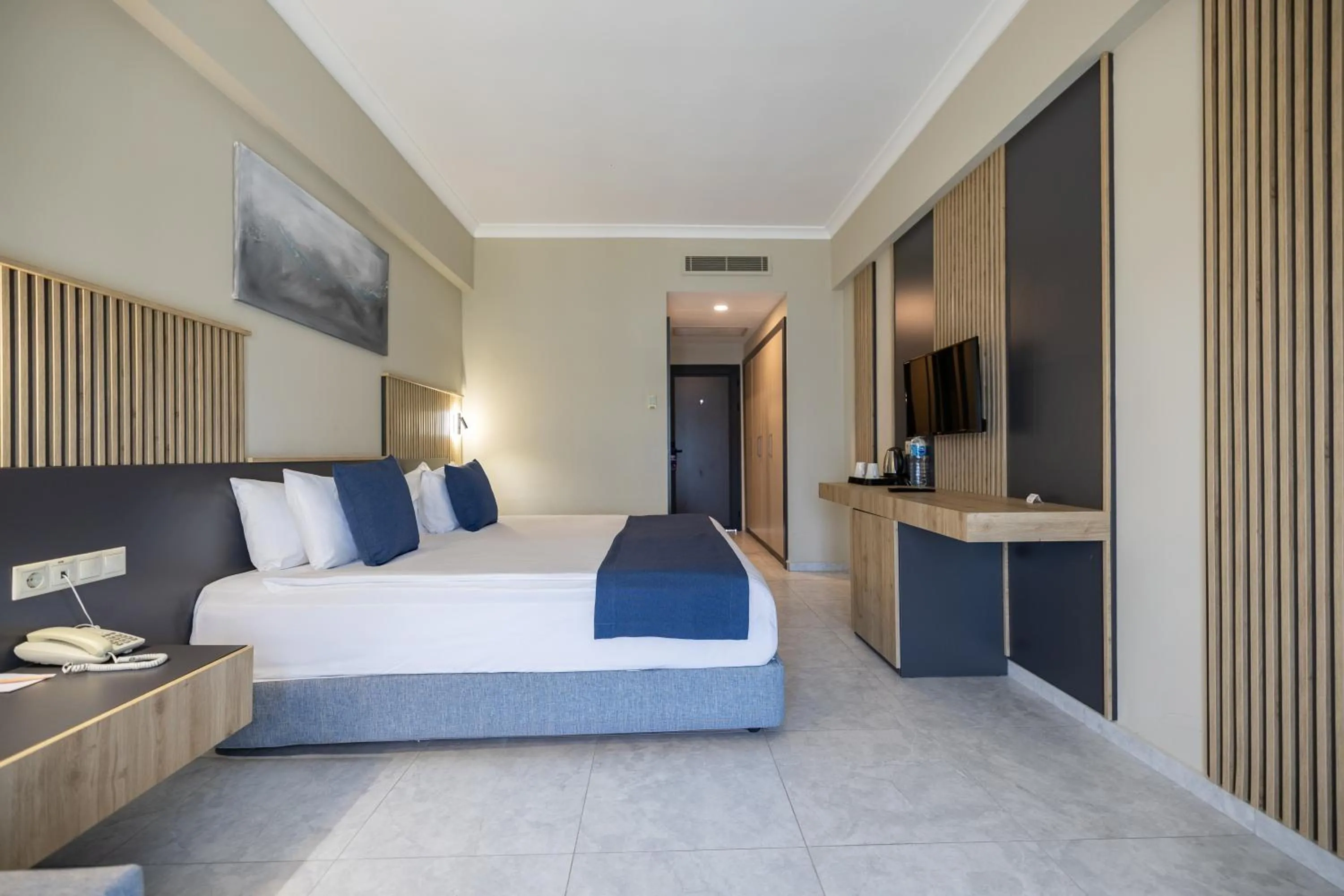 Photo of the whole room, Bed in Yasmin Bodrum Resort