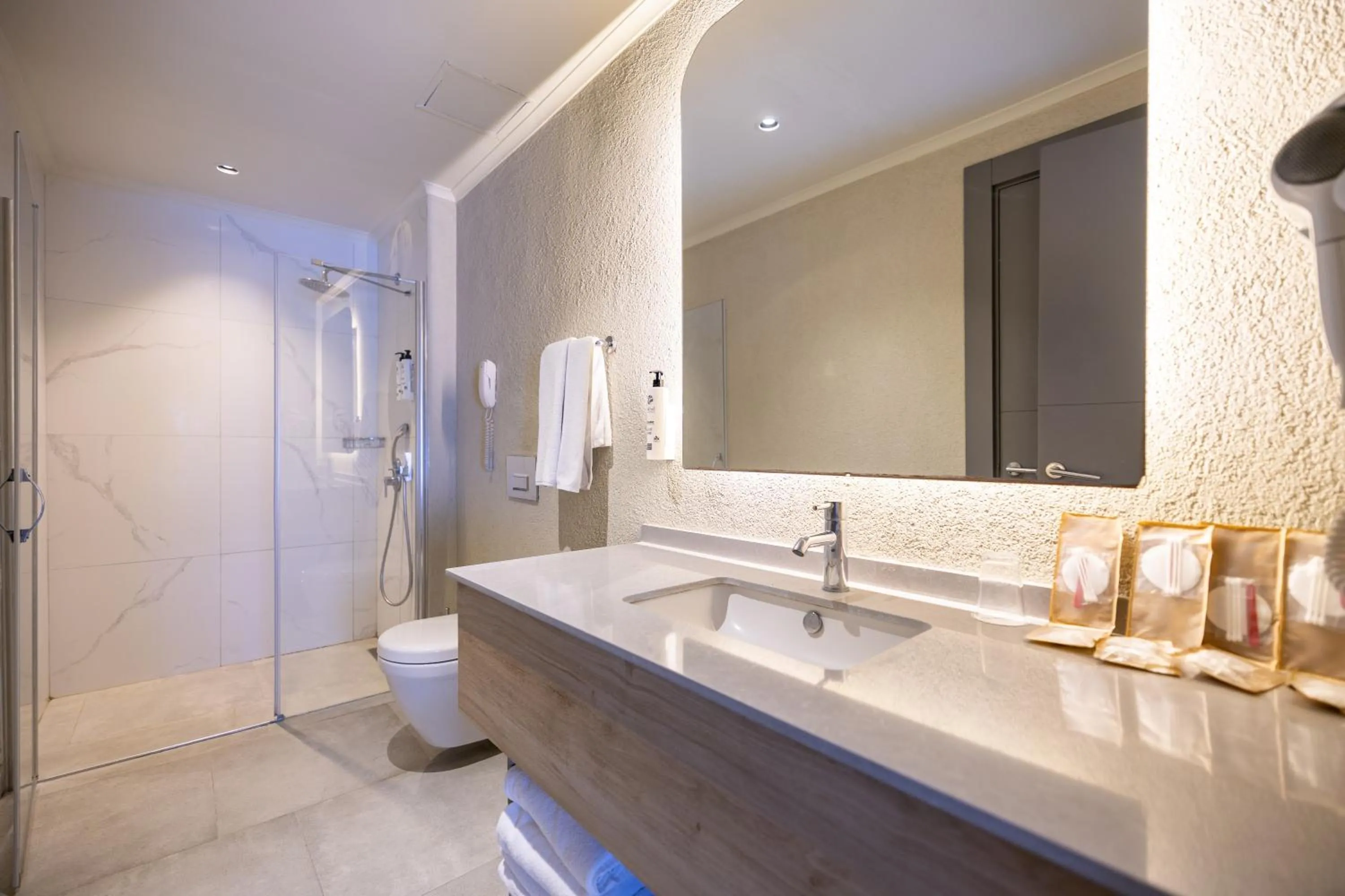 Bathroom in Yasmin Bodrum Resort