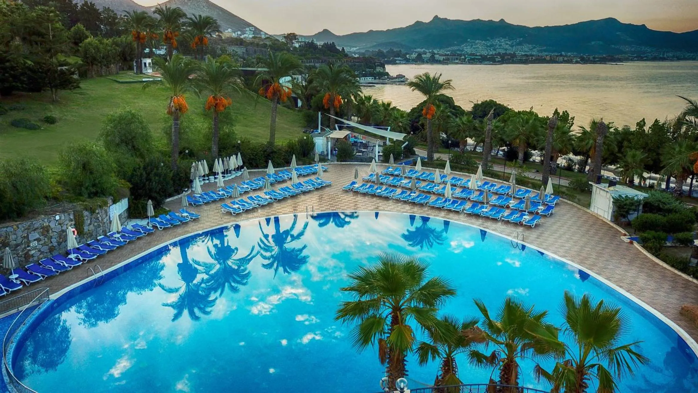 Swimming pool in Yasmin Bodrum Resort