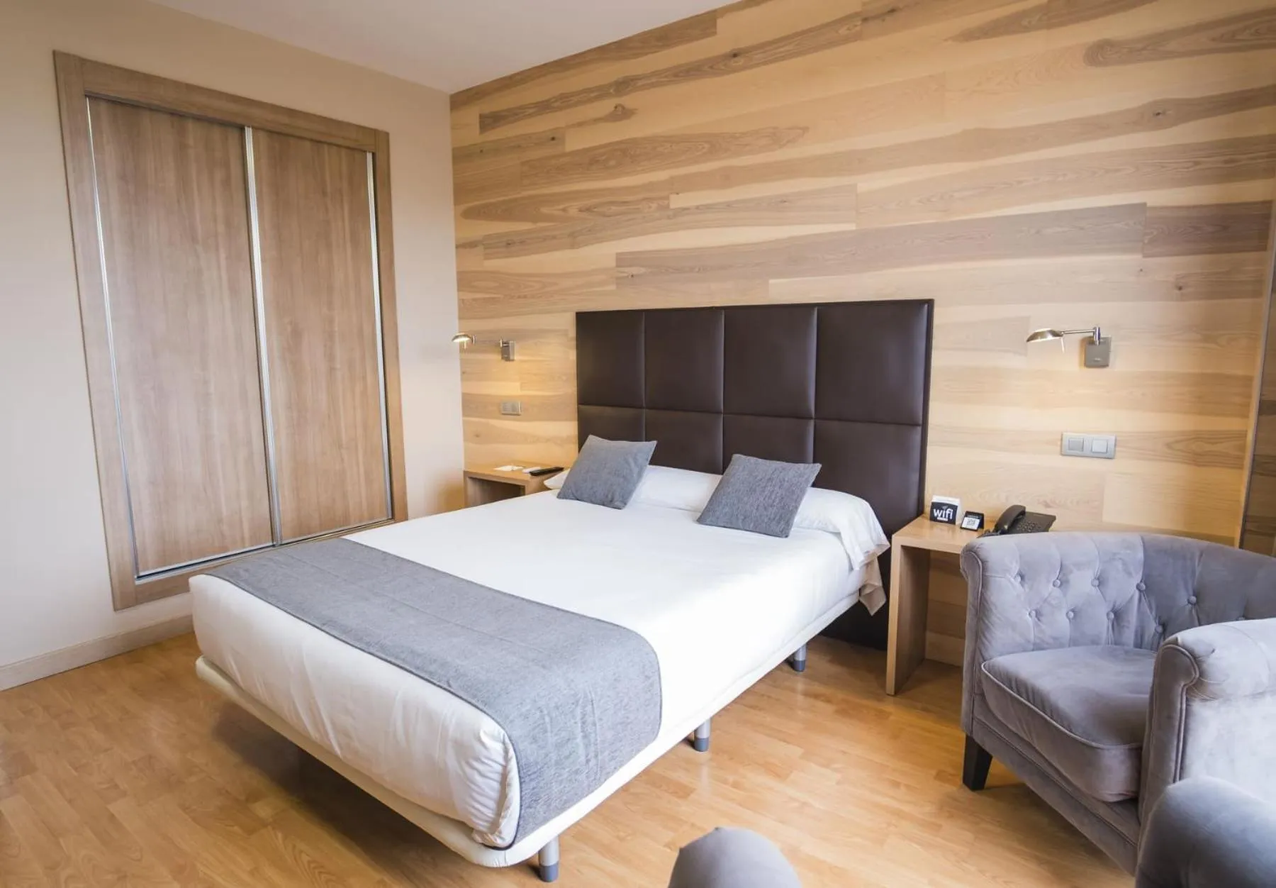 Photo of the whole room, Bed in Alda El Espinar