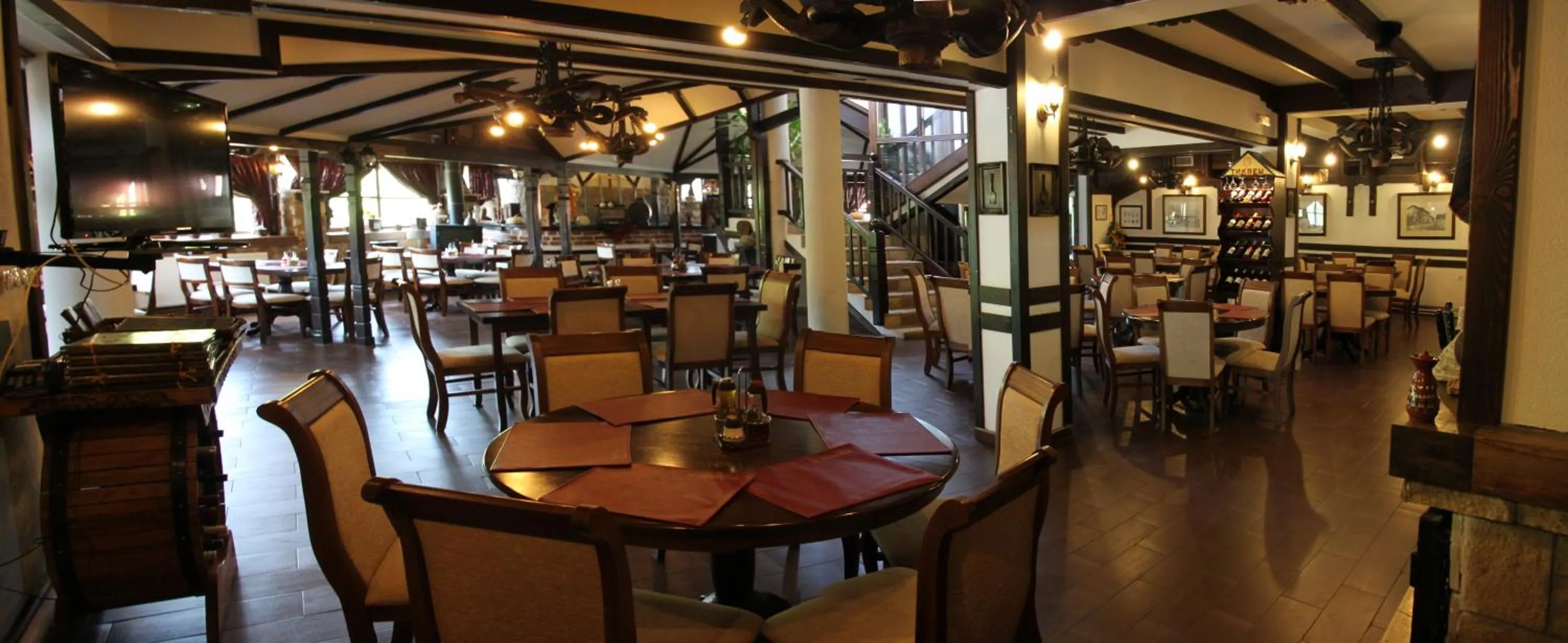 Restaurant/places to eat in Hotel Manastir Berovo