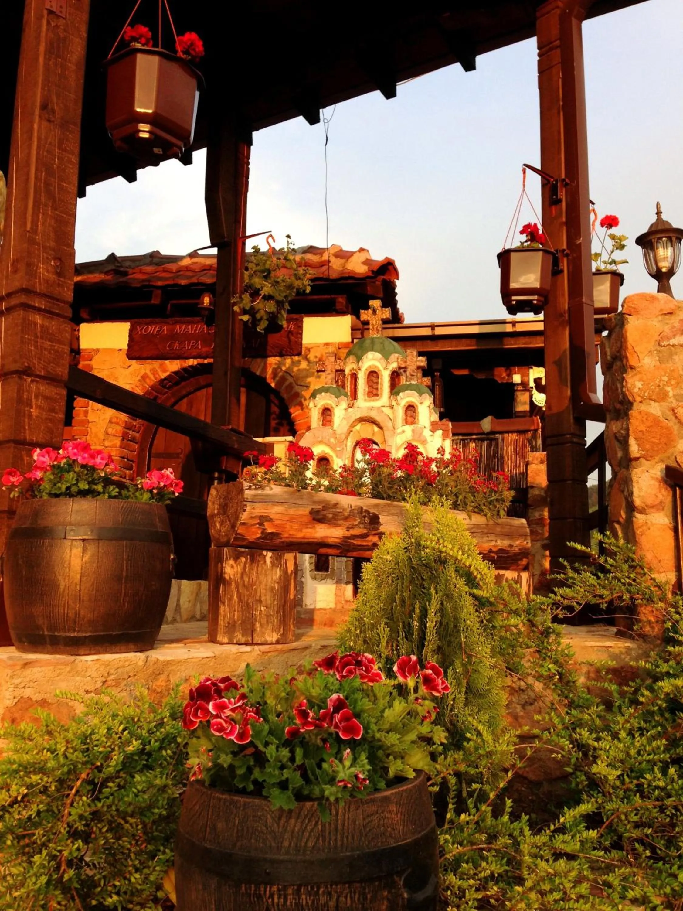 Facade/entrance in Hotel Manastir Berovo
