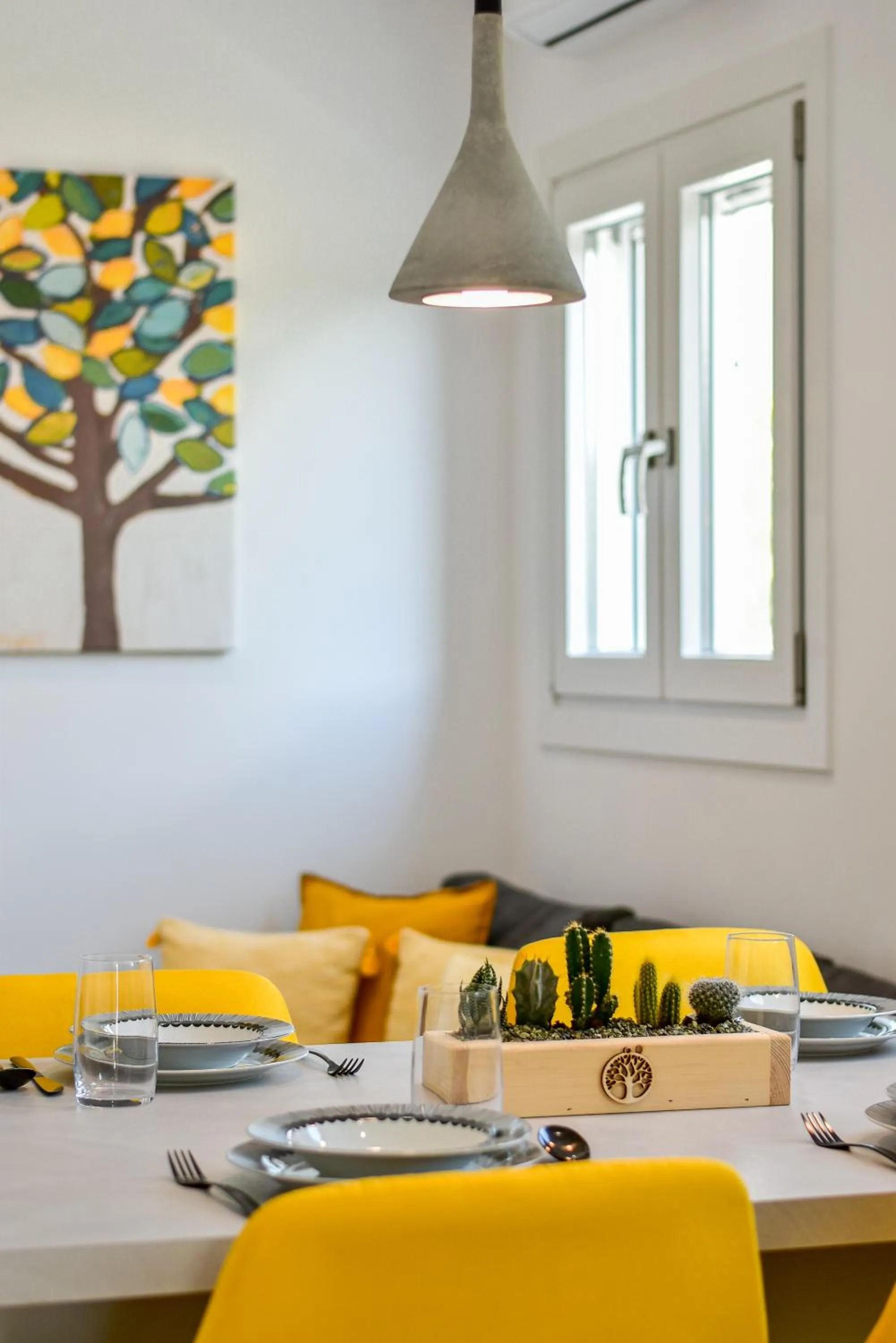 Dining area in White Rock Milos Suites