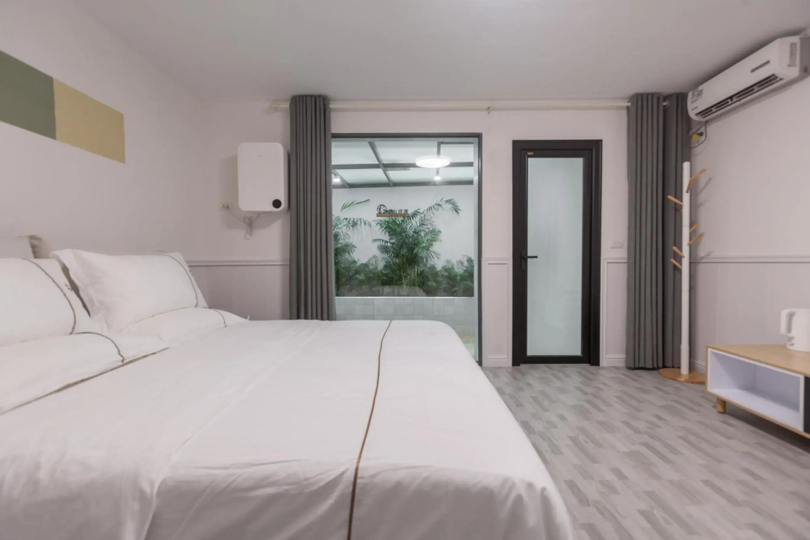 Family Suite in Guilin Flowers Inn Family Suite in Guilin Flowers Inn