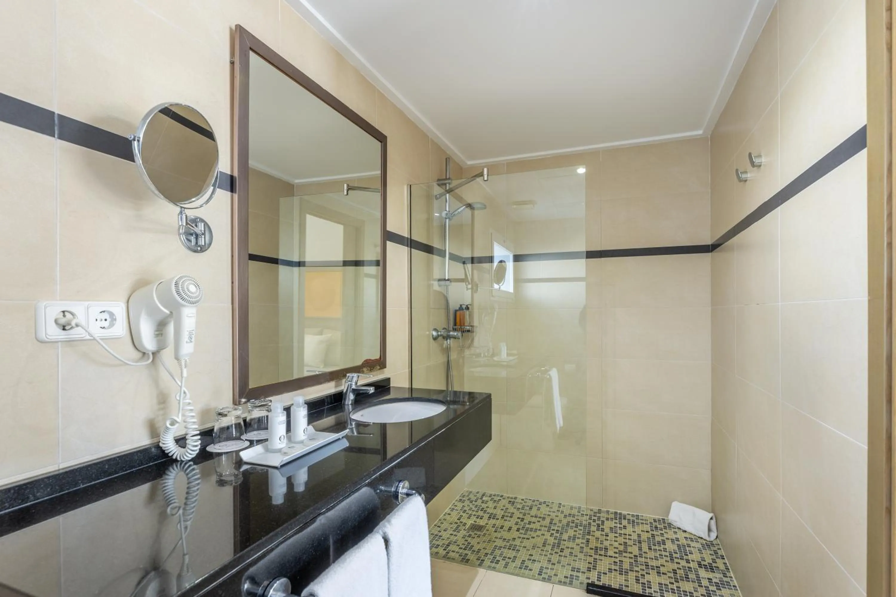 Bathroom in Hoposa Montelin