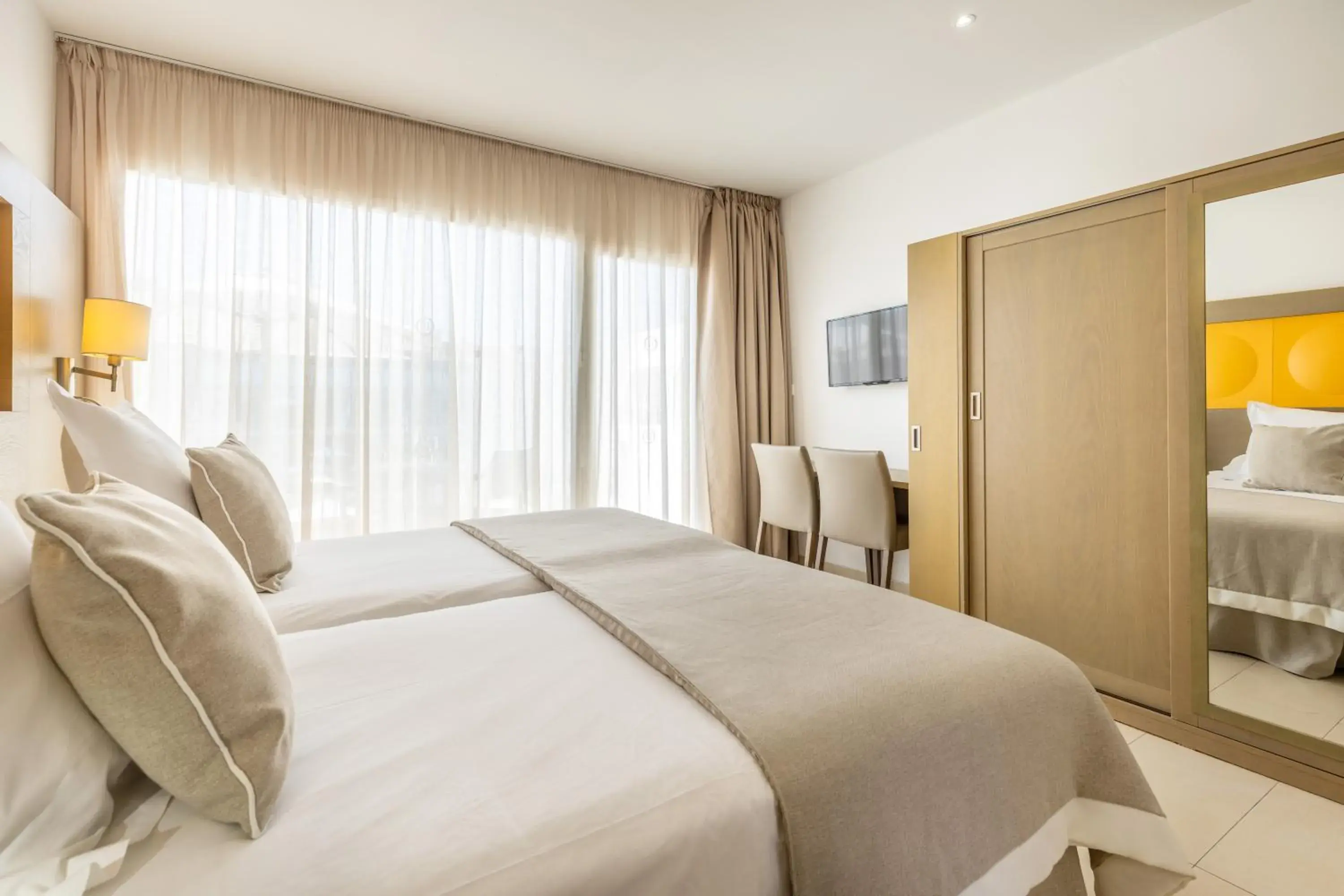 Bed in Hoposa Montelin Bed in Hoposa Montelin