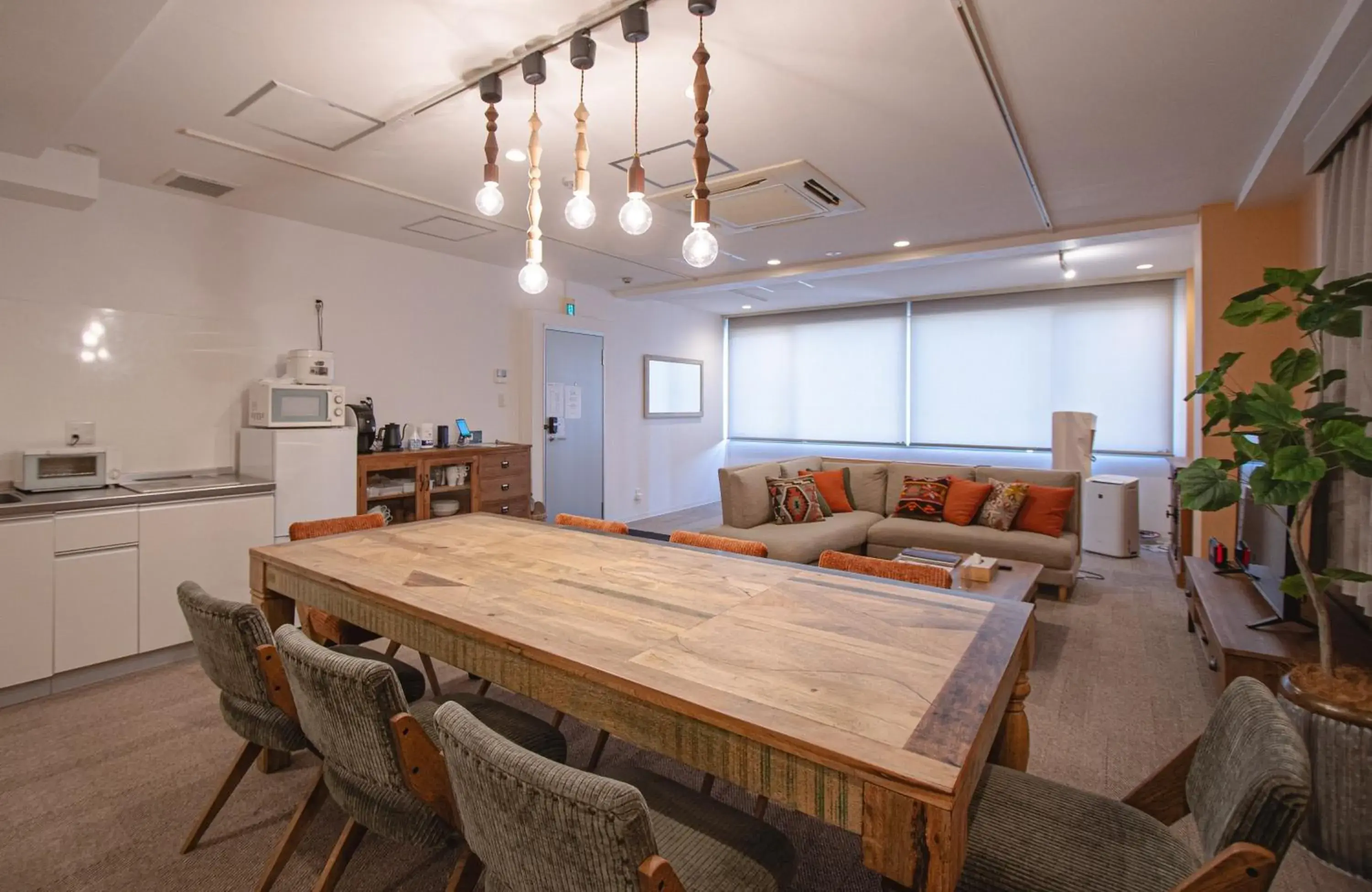 Living room in INOVE VILLA OSAKA -118 sqm , 2 Bedrooms , 7 Double Beds Living room in INOVE VILLA OSAKA -118 sqm , 2 Bedrooms , 7 Double Beds