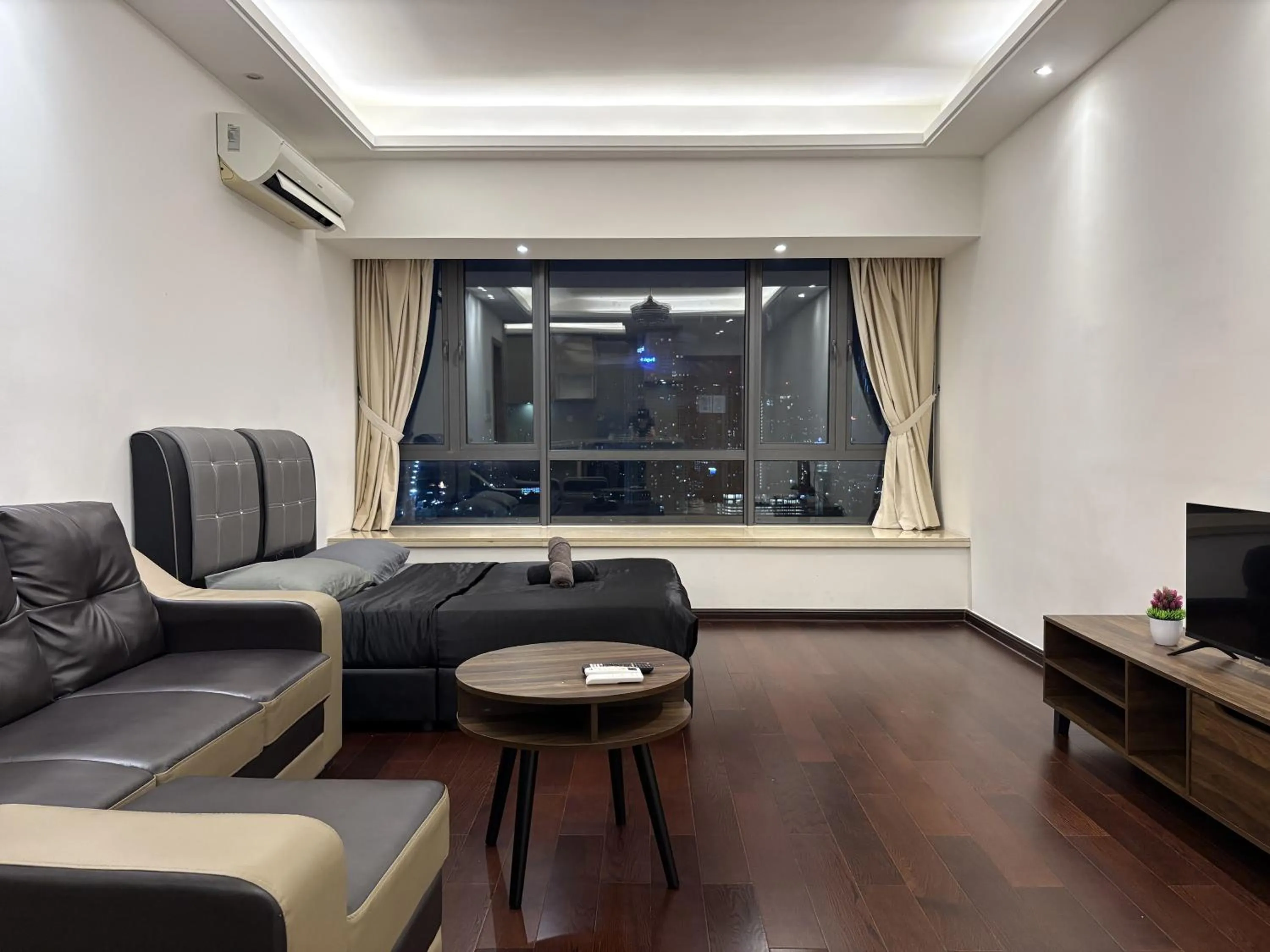 R&F Princess Cove @ R&F Mall