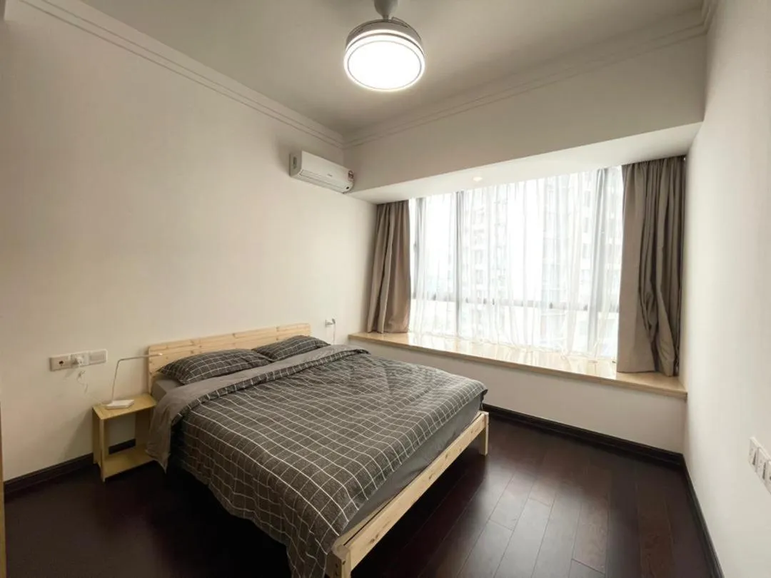 Bed in R&F Princess Cove @ R&F Mall