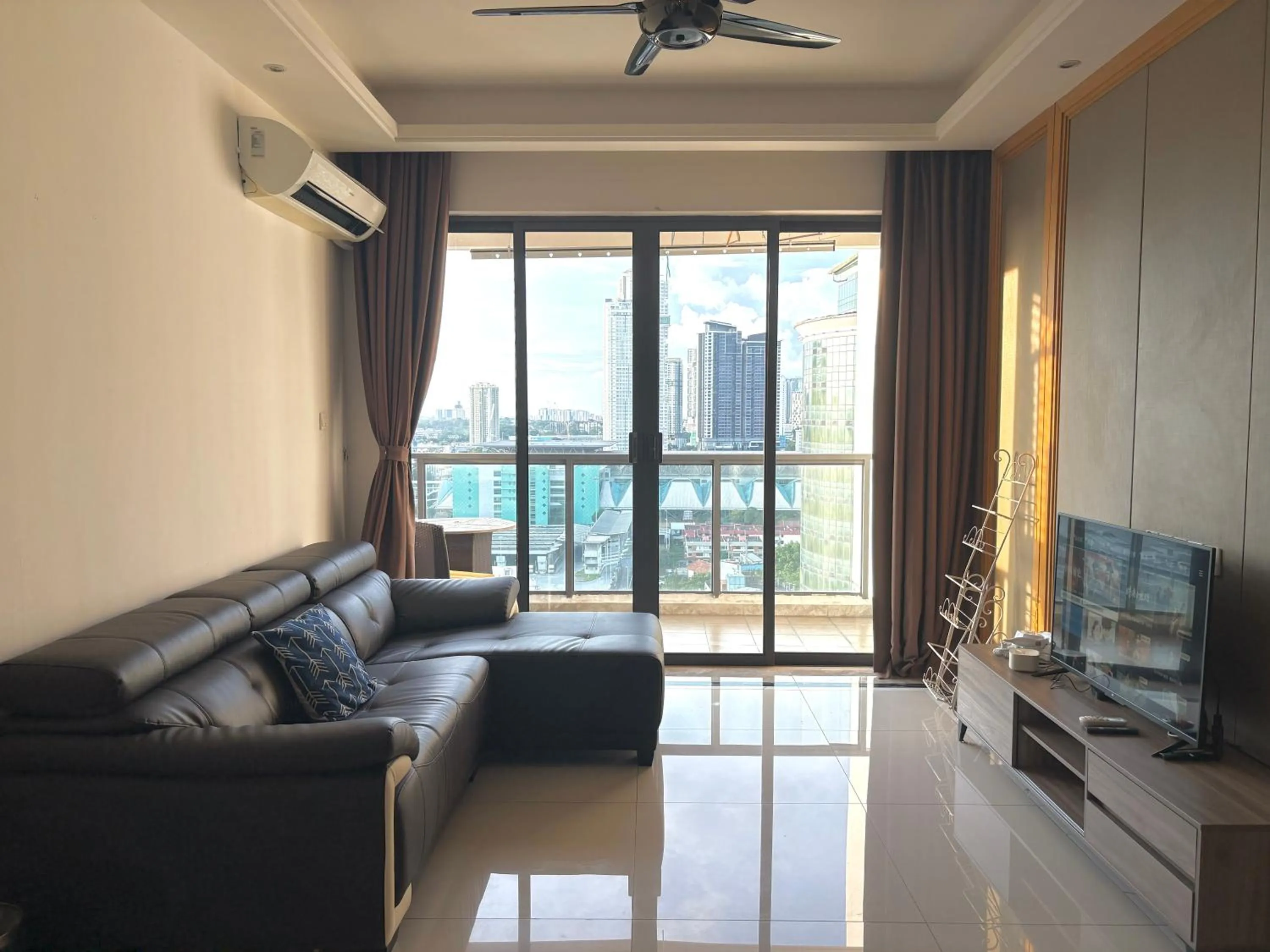 R&F Princess Cove @ R&F Mall