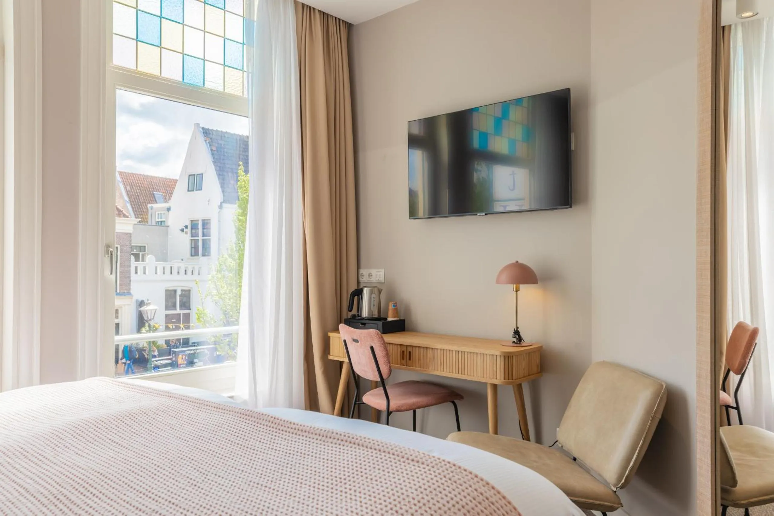 Bed in City Hotel Rembrandt