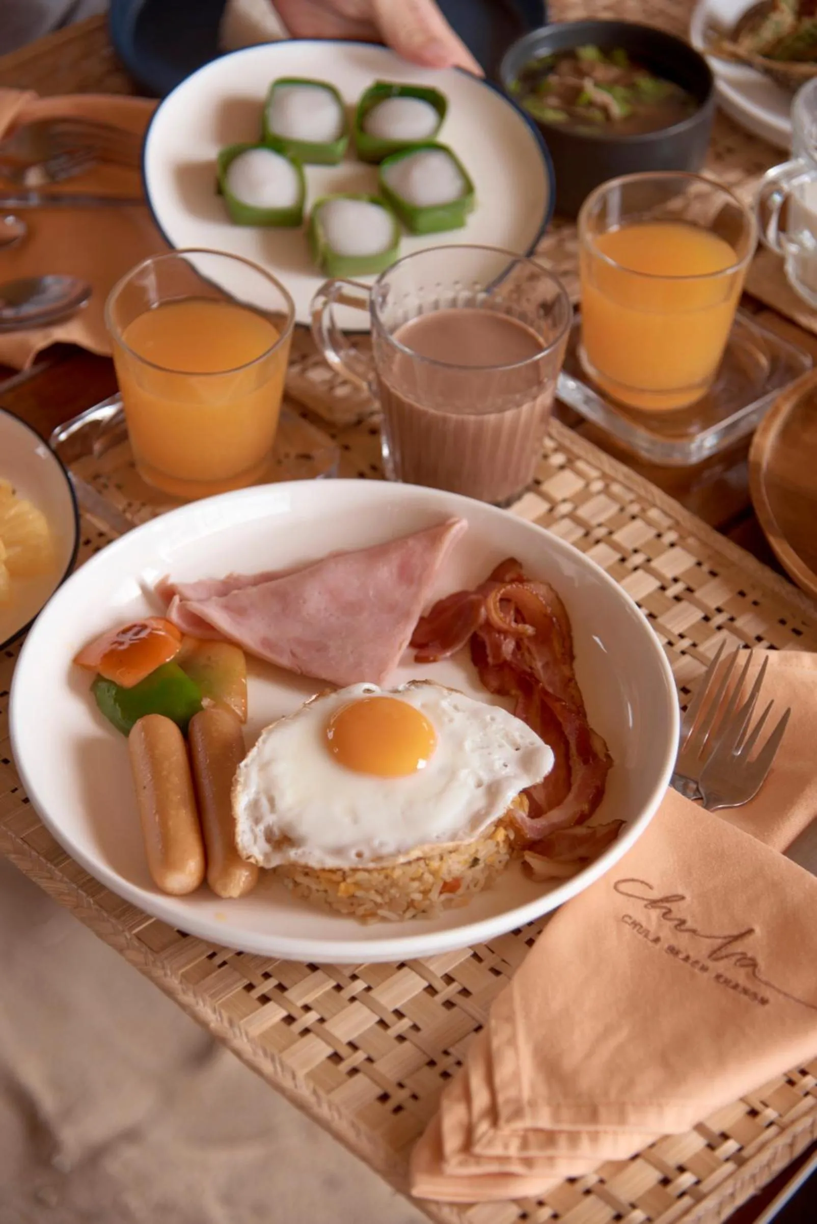 Breakfast in Chula Beach Resort