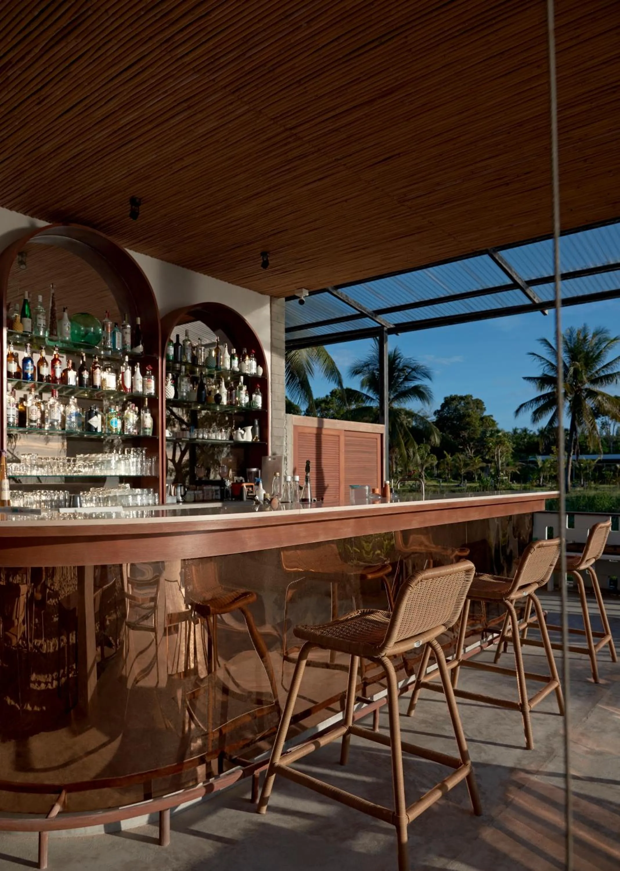 Lounge or bar in Chula Beach Resort
