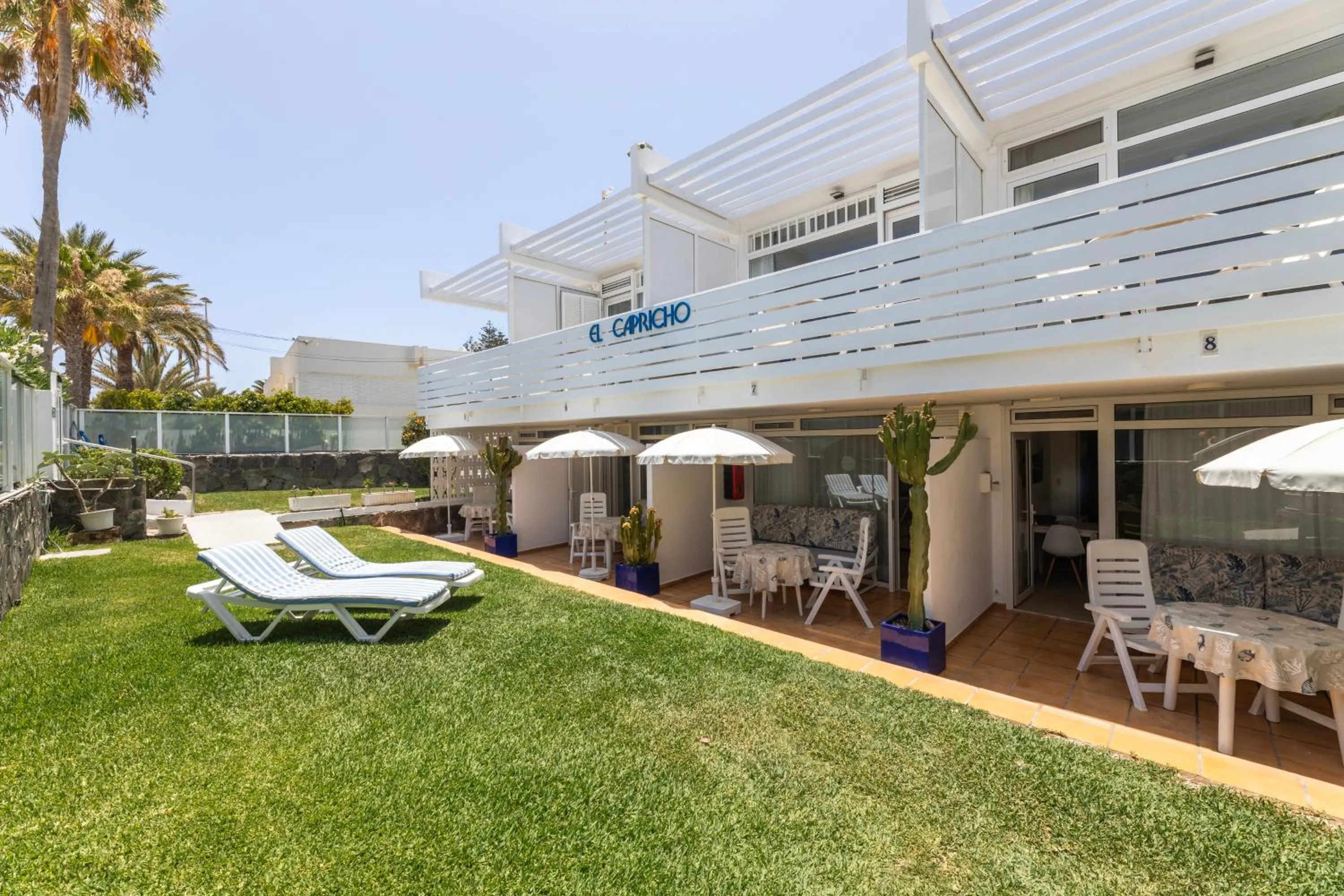 Garden view in Apartamentos El Capricho