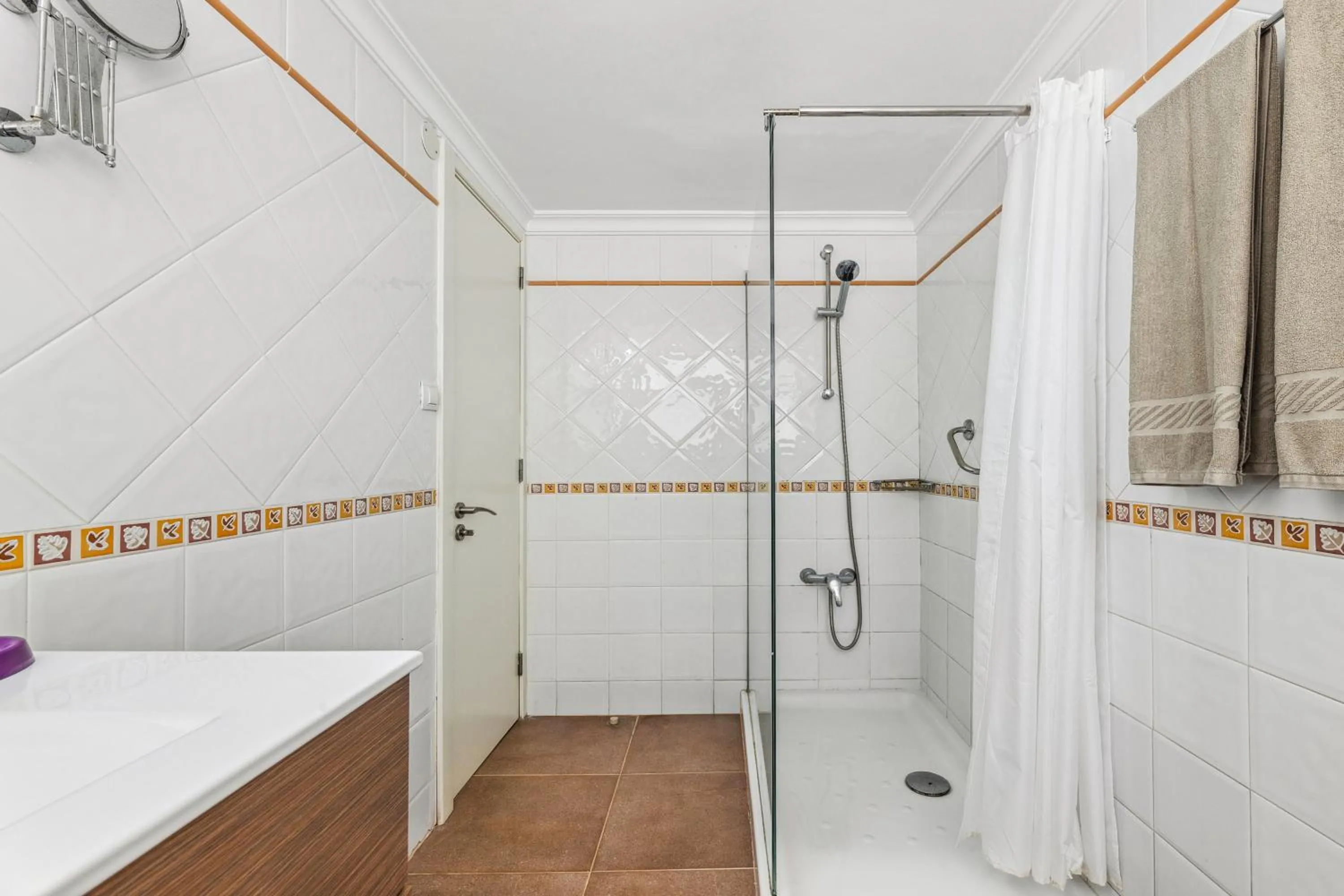 Shower in Apartamentos El Capricho
