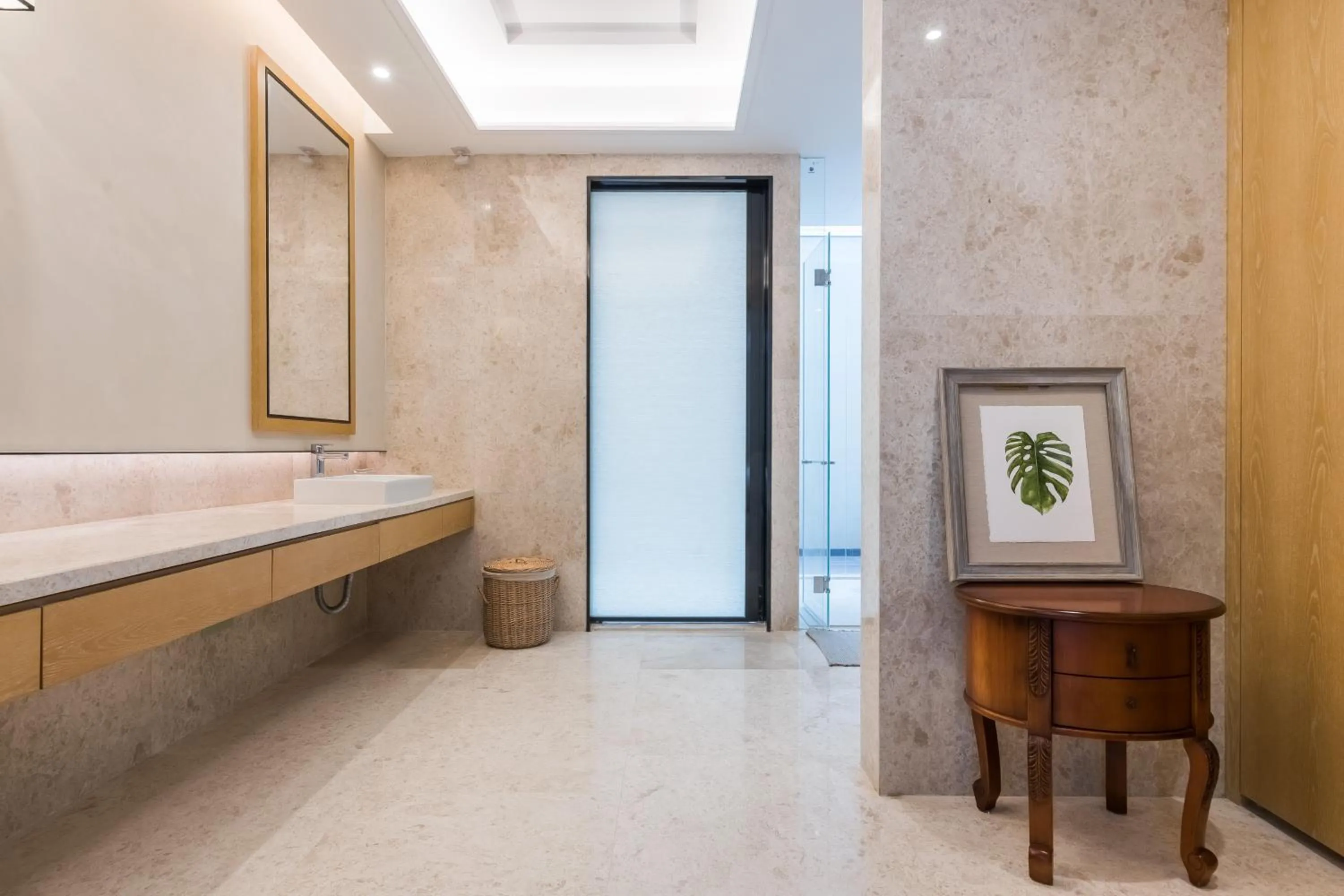 Bed in HaitangBay Loosen Coast Resort Villas