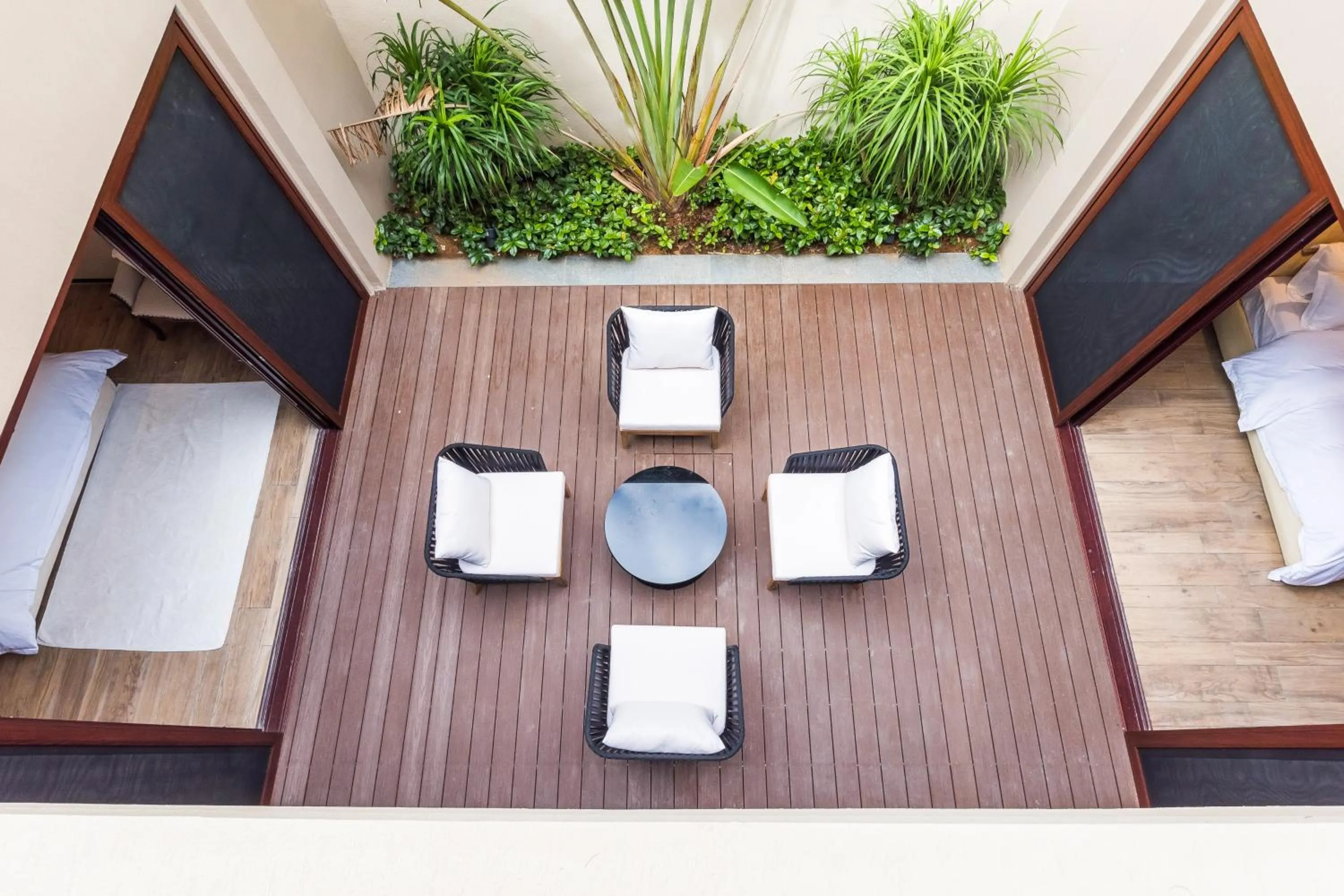 HaitangBay Loosen Coast Resort Villas