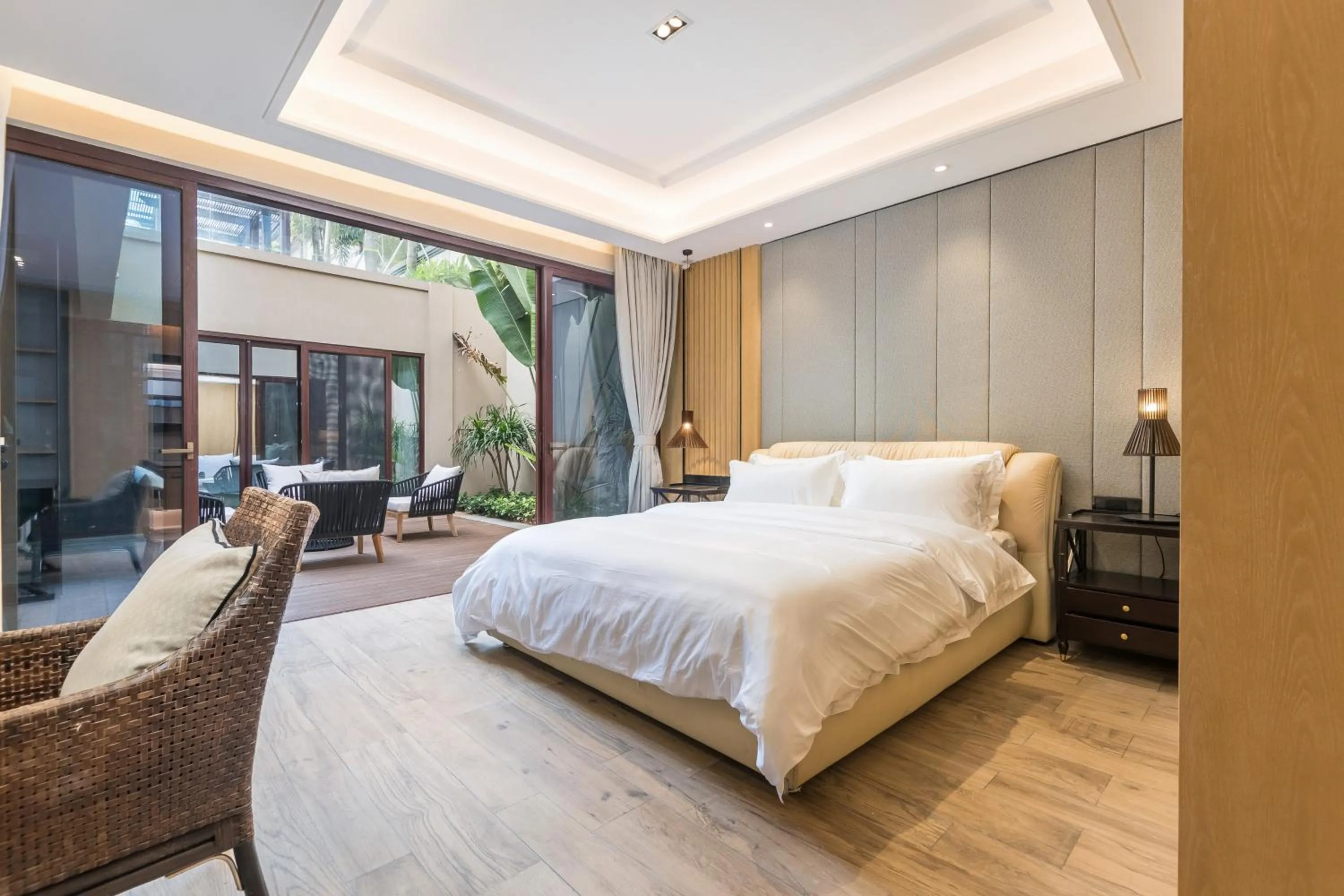 Bed in HaitangBay Loosen Coast Resort Villas