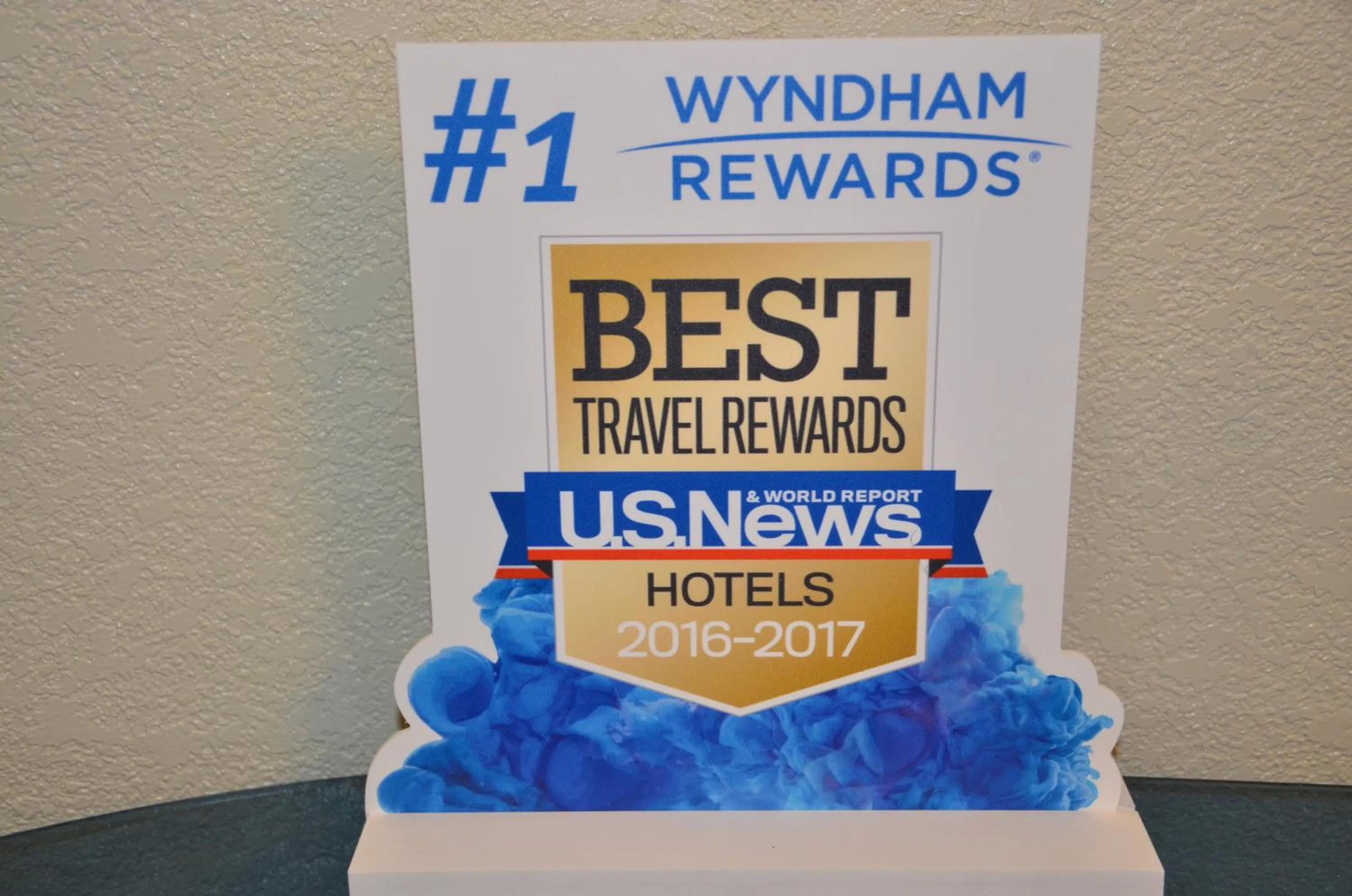 Days Inn by Wyndham Southern Hills/ORU