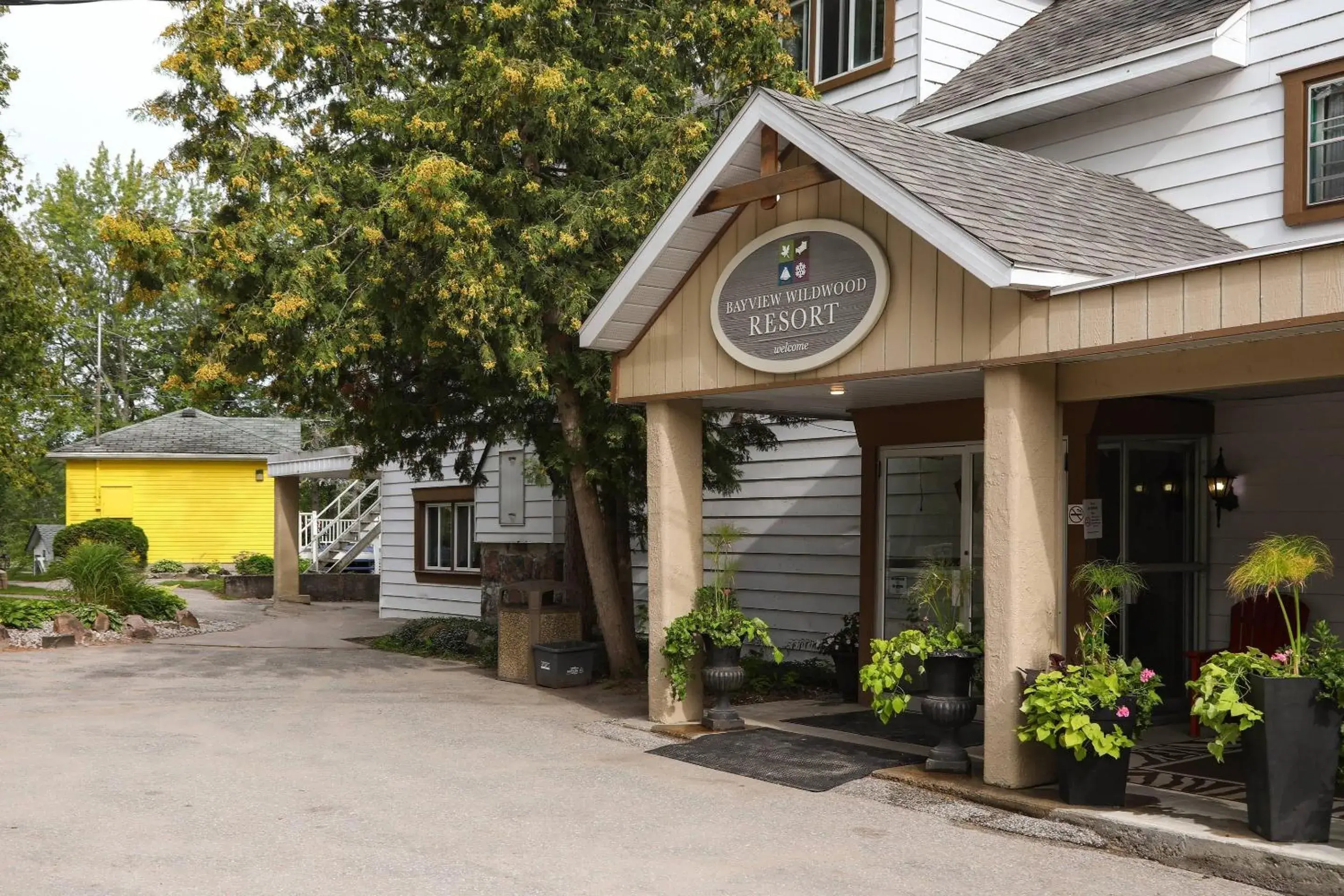 Property building in Bayview Wildwood Resort, an Ascend Collection Resort Property building in Bayview Wildwood Resort, an Ascend Collection Resort