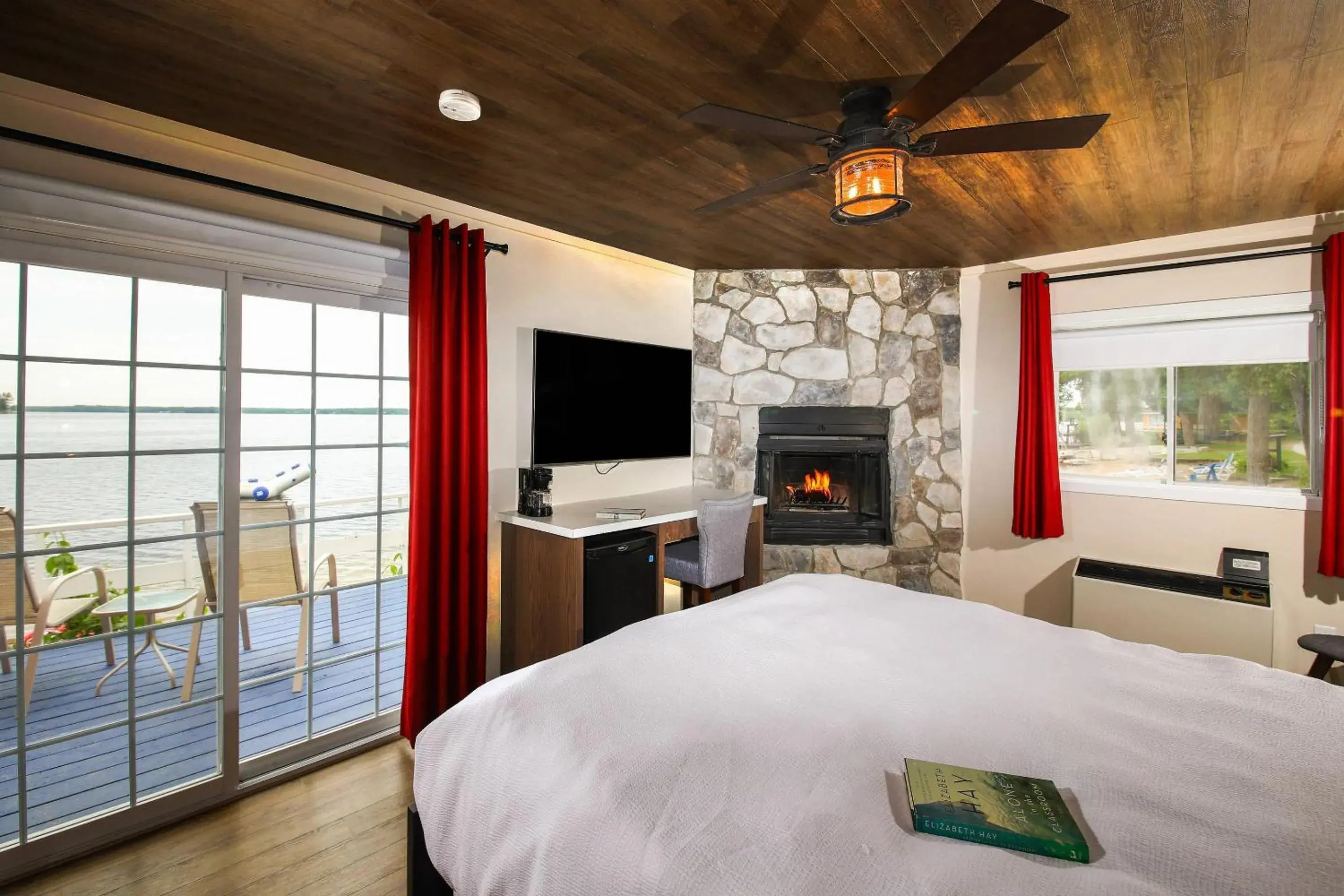 Bedroom, Bed in Bayview Wildwood Resort, an Ascend Collection Resort Bedroom, Bed in Bayview Wildwood Resort, an Ascend Collection Resort