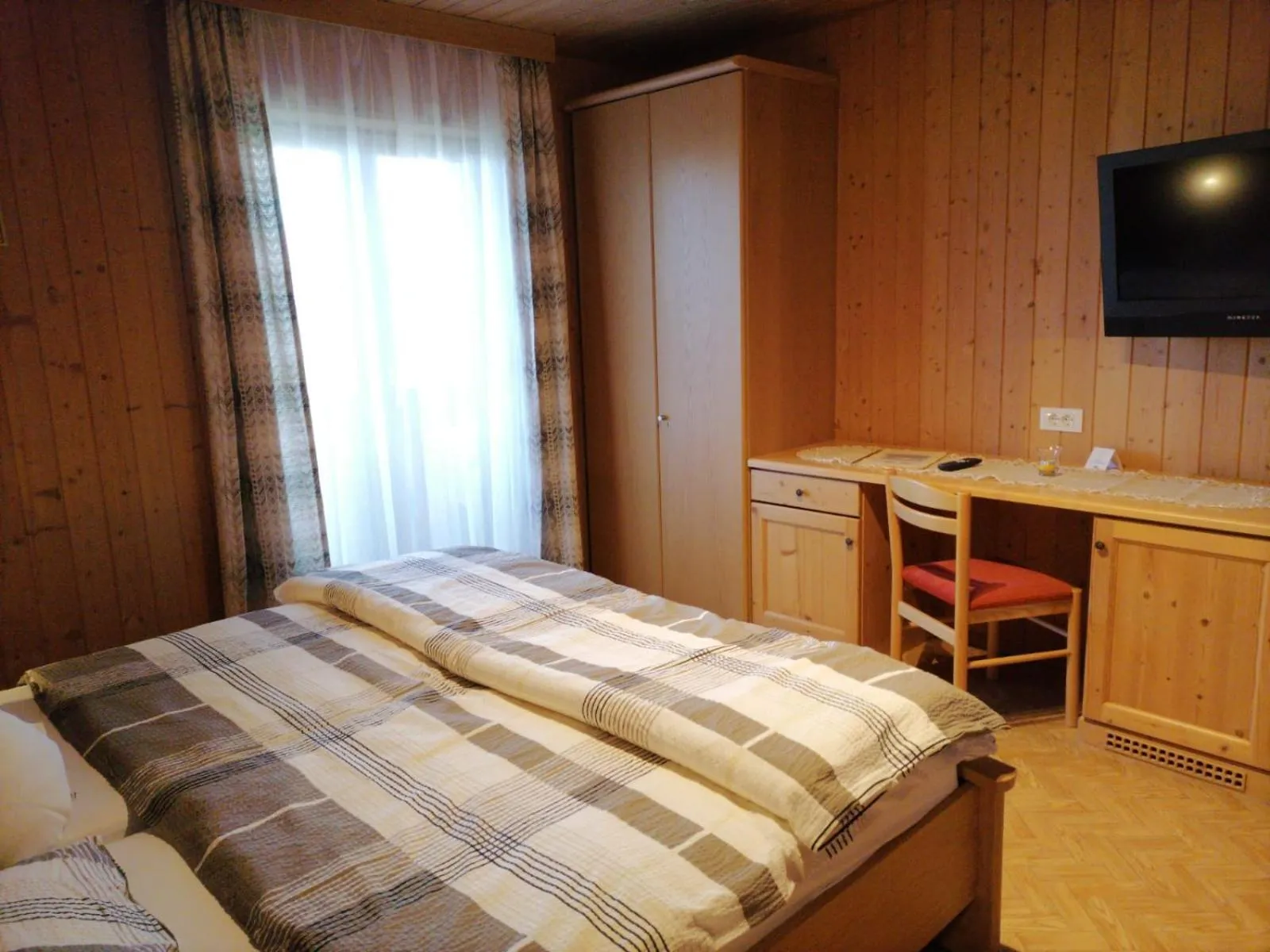 Bedroom in Gasthaus Oberkirn