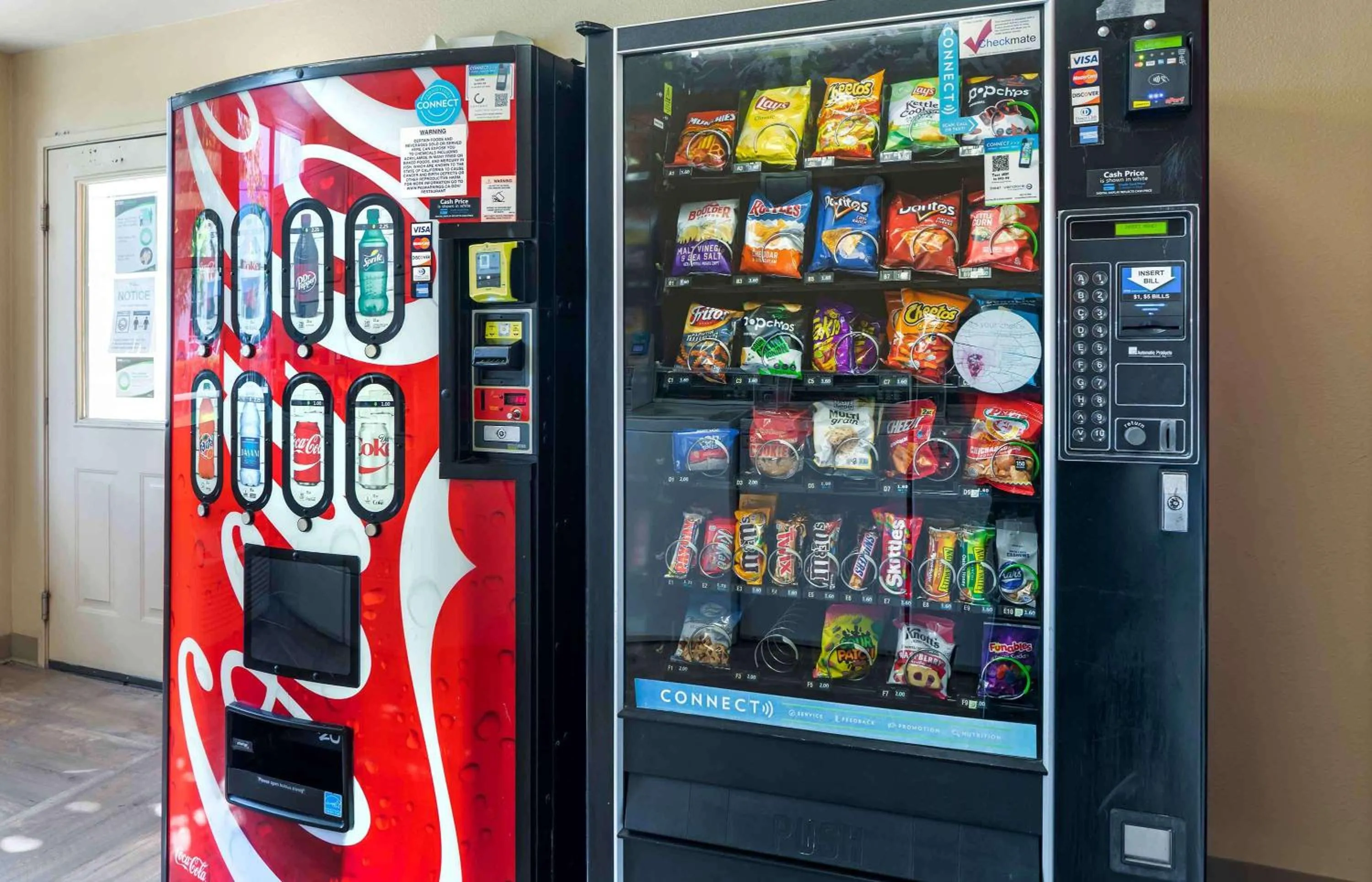 Property building in Extended Stay America Suites - Orange County - Irvine Spectrum