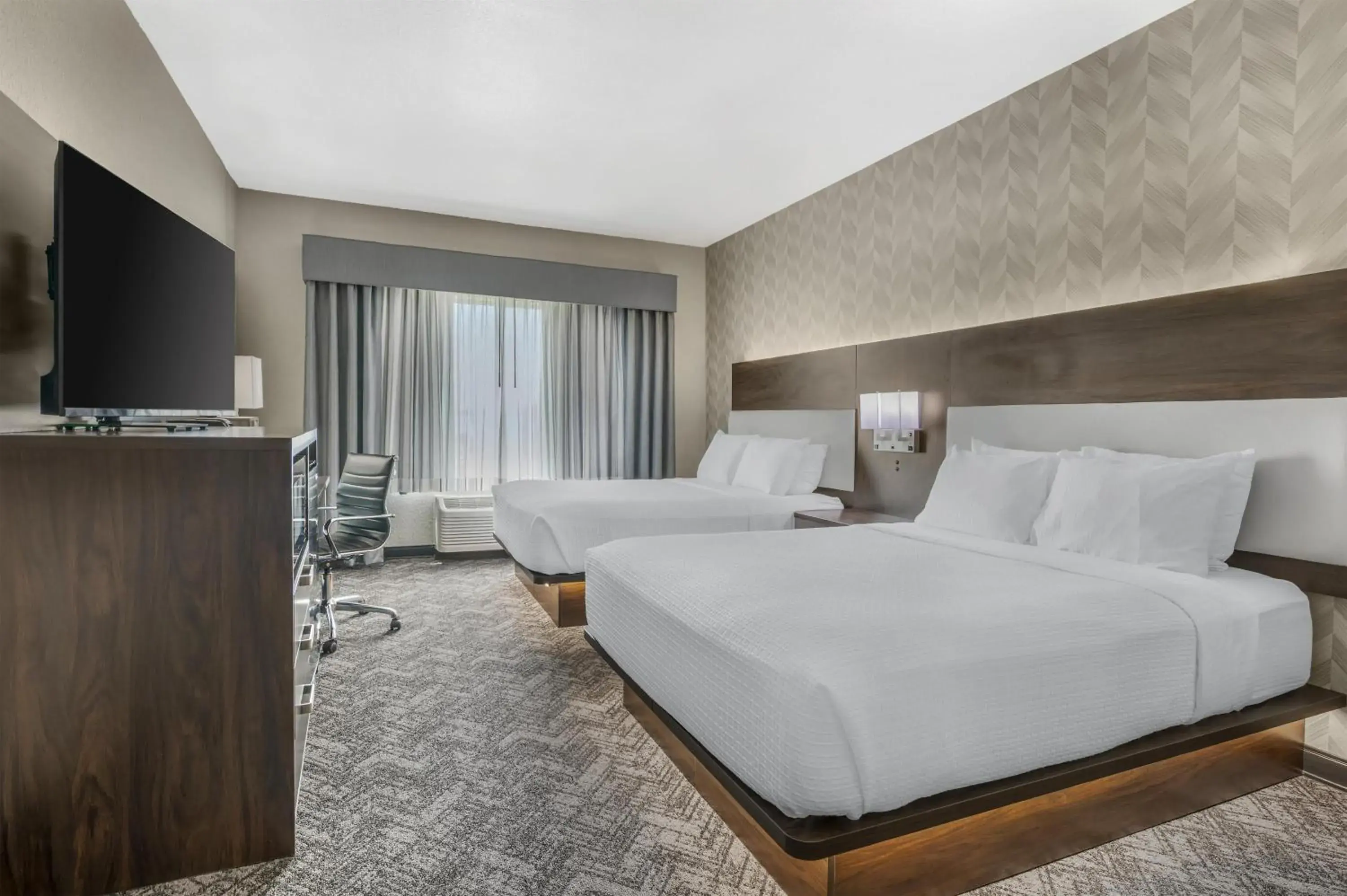 Bedroom, Bed in Best Western Plus Parkside Inn & Suites Bedroom, Bed in Best Western Plus Parkside Inn & Suites