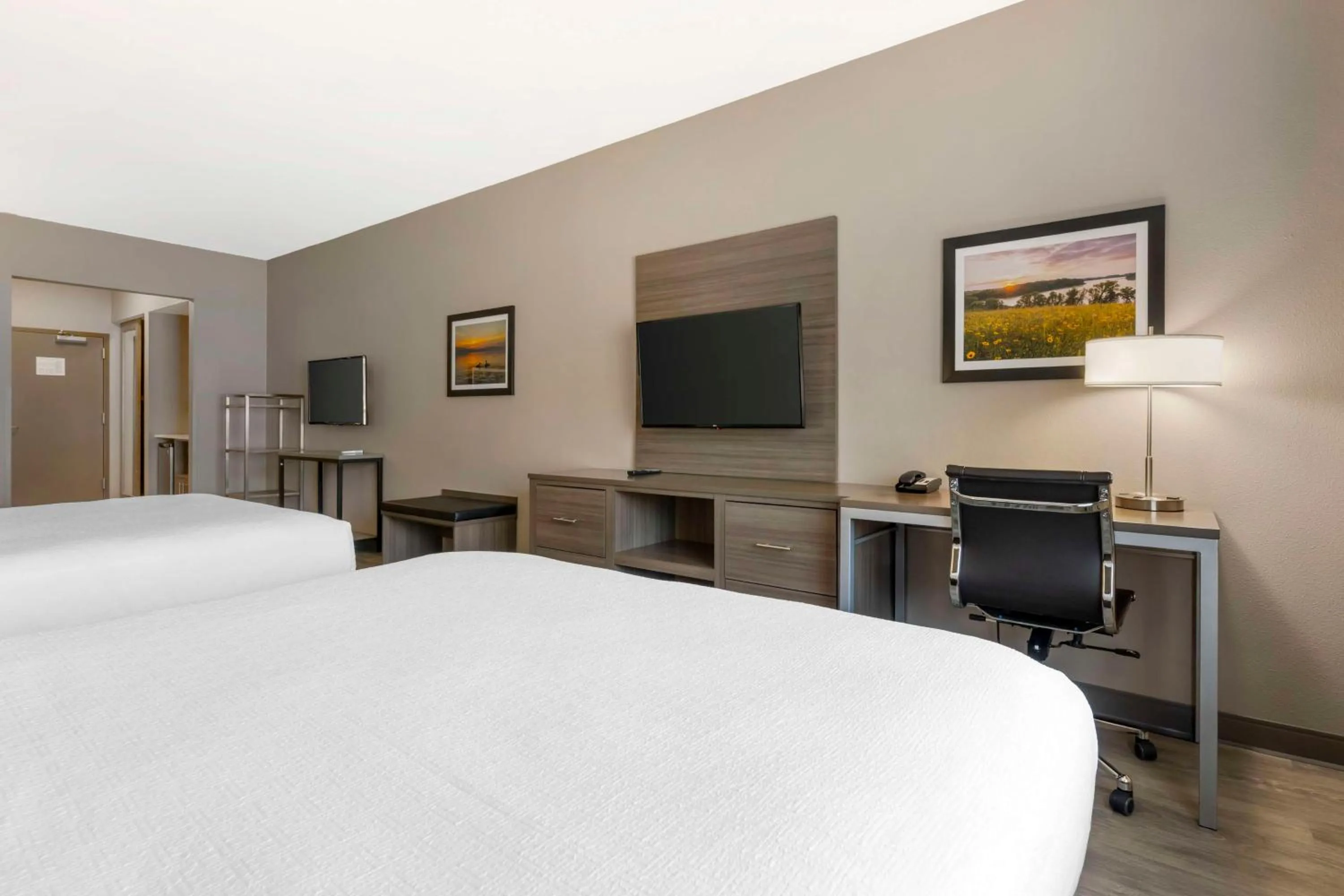 Bedroom, Bed in Best Western Plus LaCrescent - LaCrosse