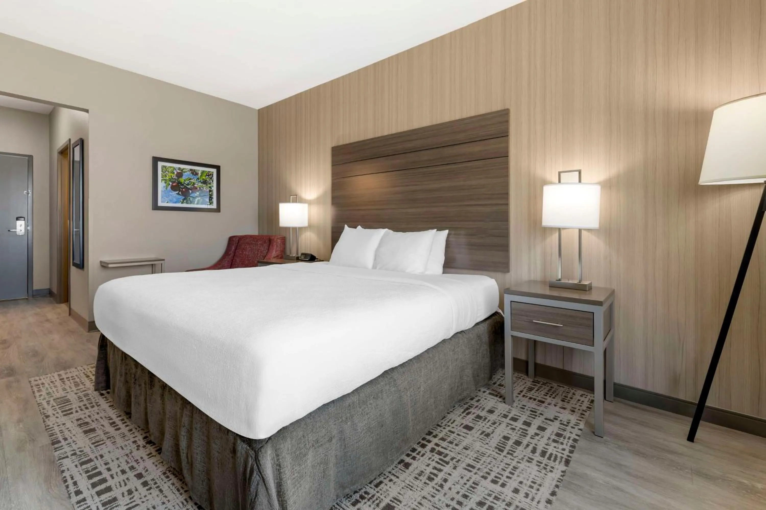 Bedroom, Bed in Best Western Plus LaCrescent - LaCrosse