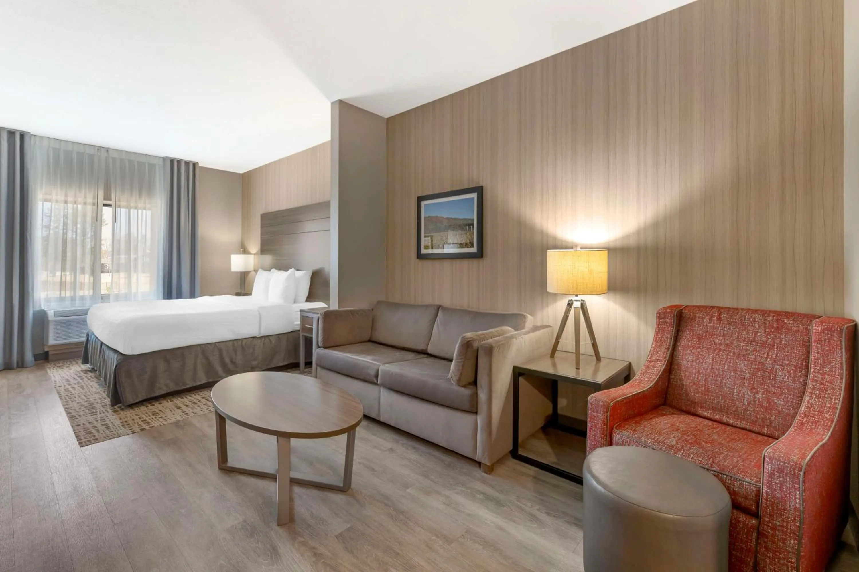 Bedroom, Bed in Best Western Plus LaCrescent - LaCrosse