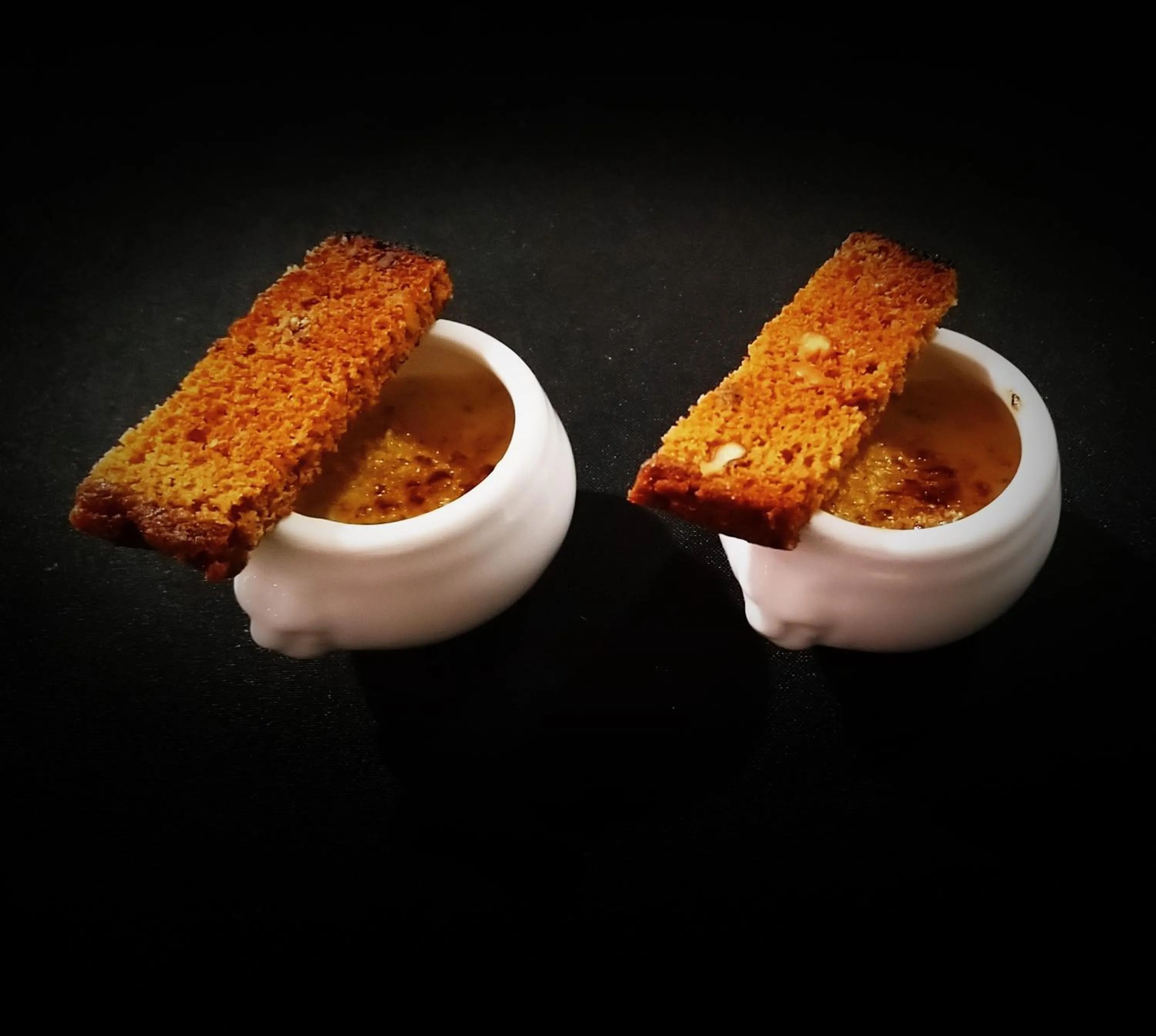 Food close-up in Plgfe - Maison d'hôtes EPICUROOMS - Suites romantiques 5 étoiles