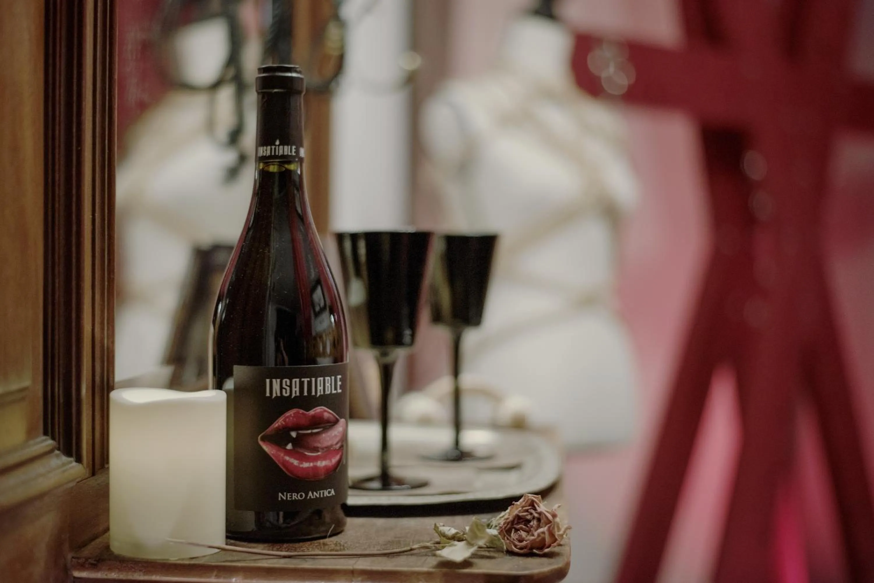 Restaurant/places to eat in Plgfe - Maison d'hôtes EPICUROOMS - Suites romantiques 5 étoiles