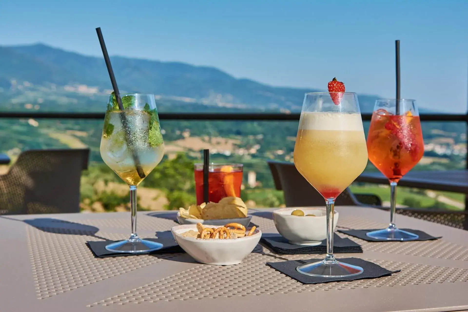 Restaurant/places to eat in Resort 37 Restaurant/places to eat in Resort 37