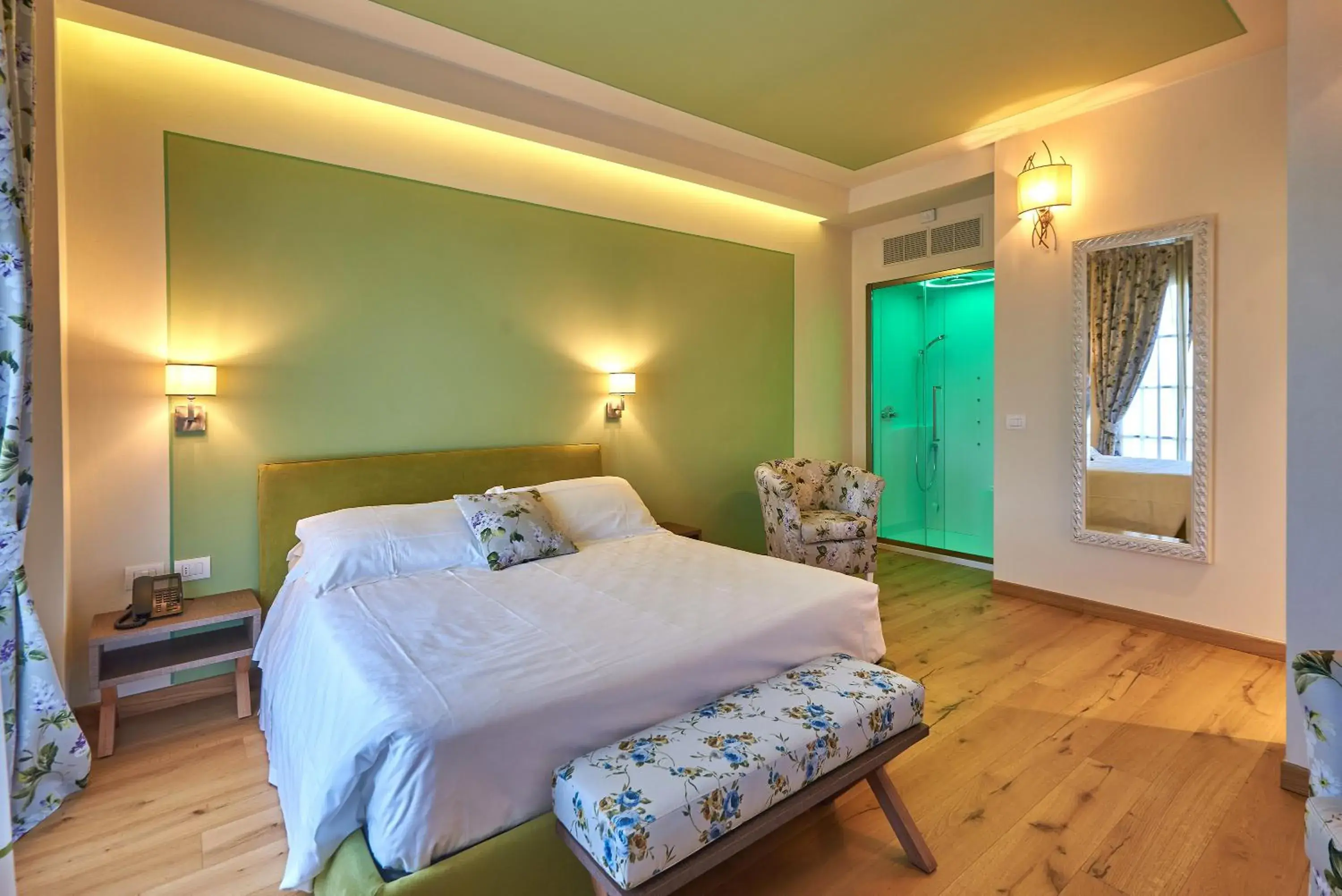 Photo of the whole room, Bed in Resort 37 Photo of the whole room, Bed in Resort 37