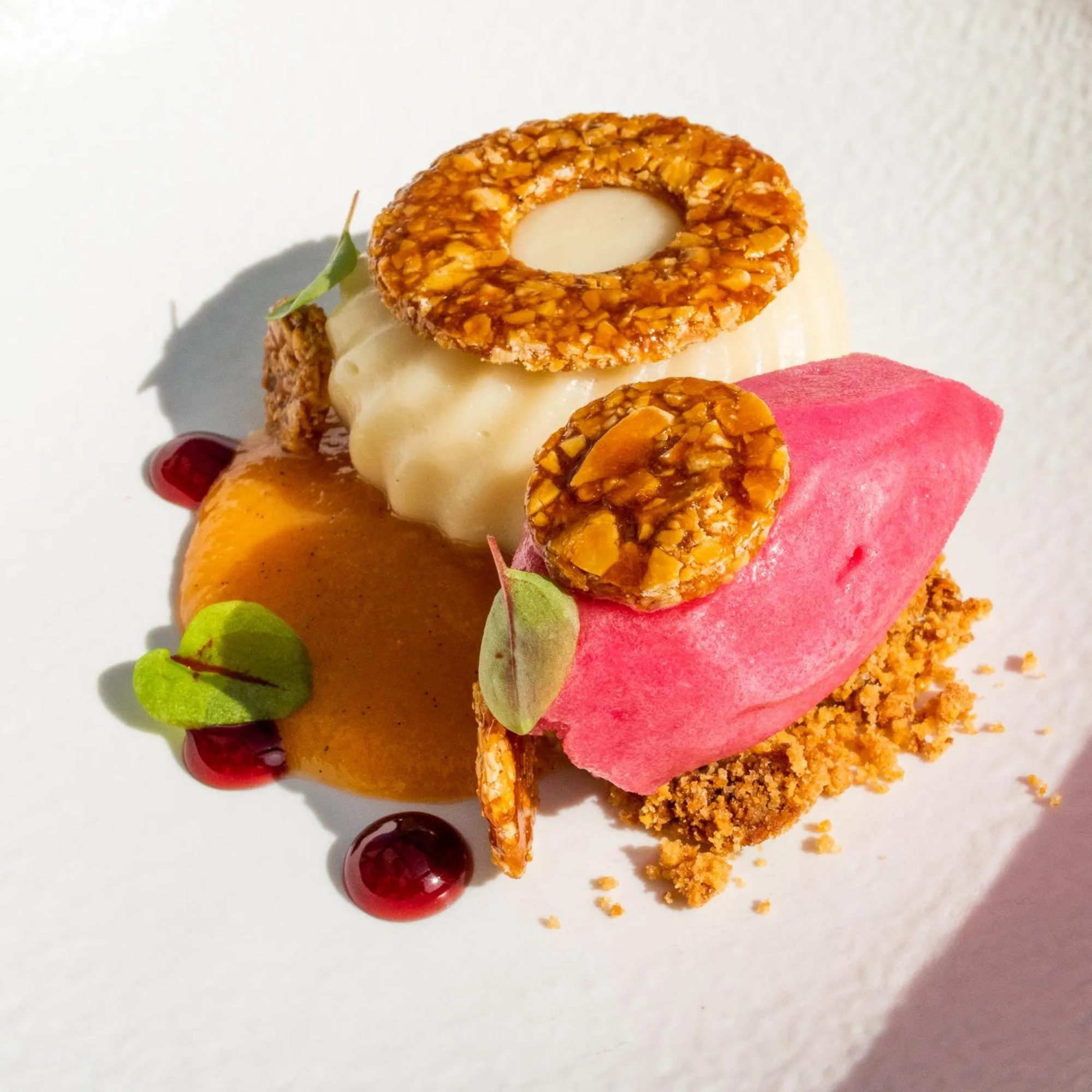 Restaurant/places to eat in Resort 37