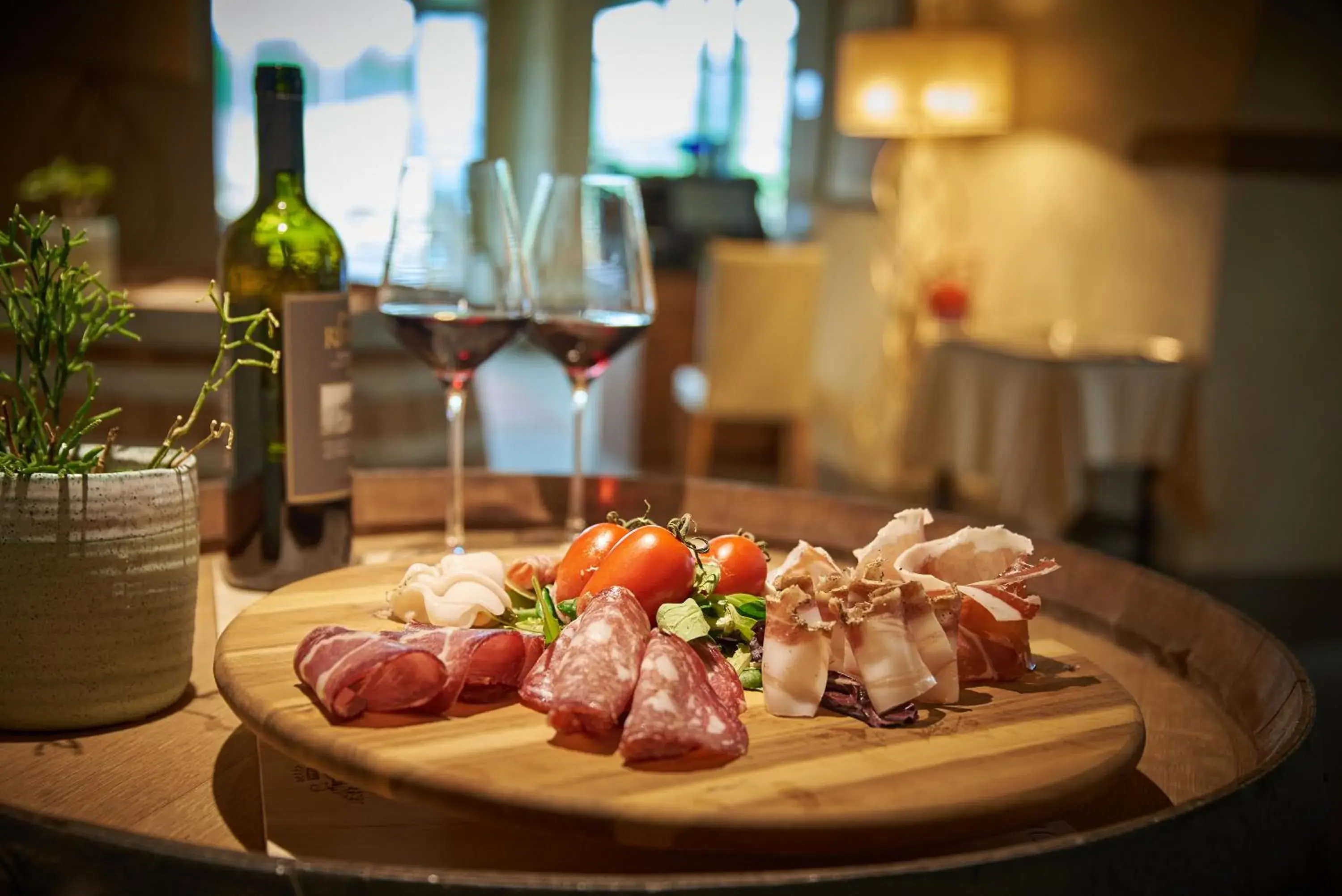 Food and drinks in Resort 37 Food and drinks in Resort 37