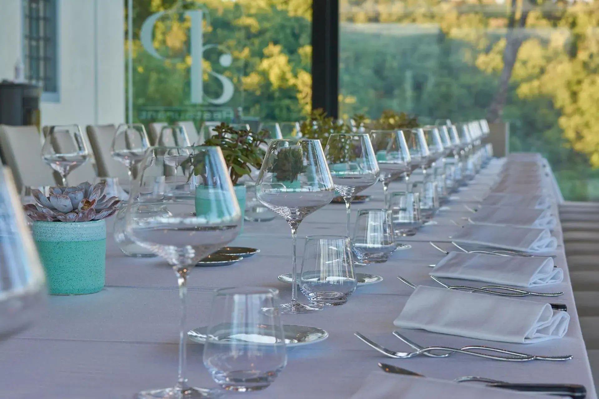 Restaurant/places to eat in Resort 37 Restaurant/places to eat in Resort 37