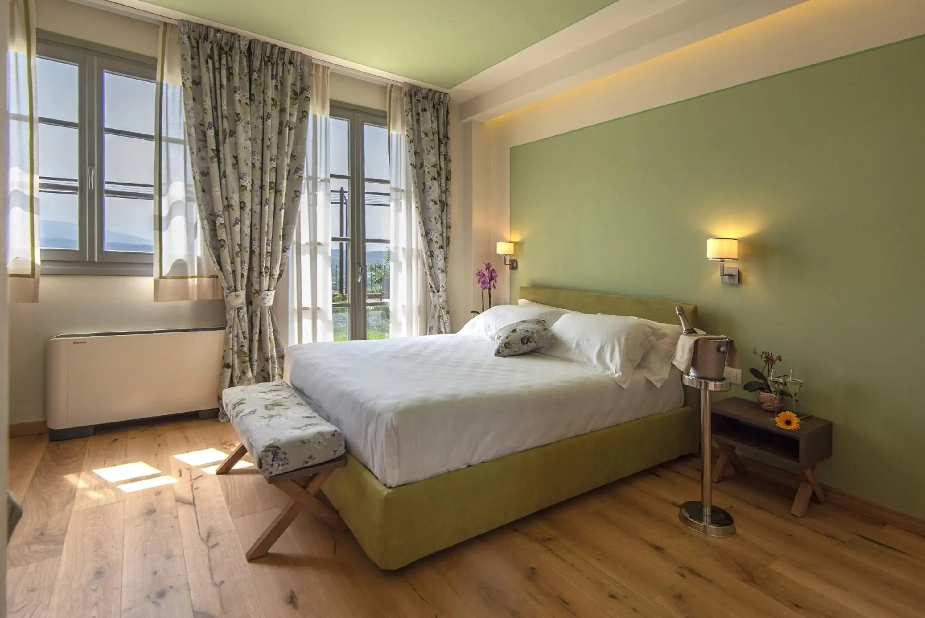 Bed in Resort 37 Bed in Resort 37