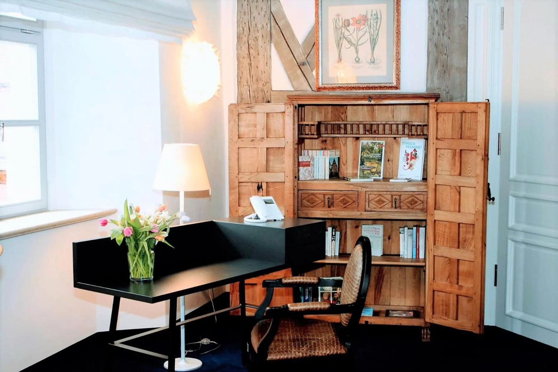 Seating area in Schlosshotel Betzenstein