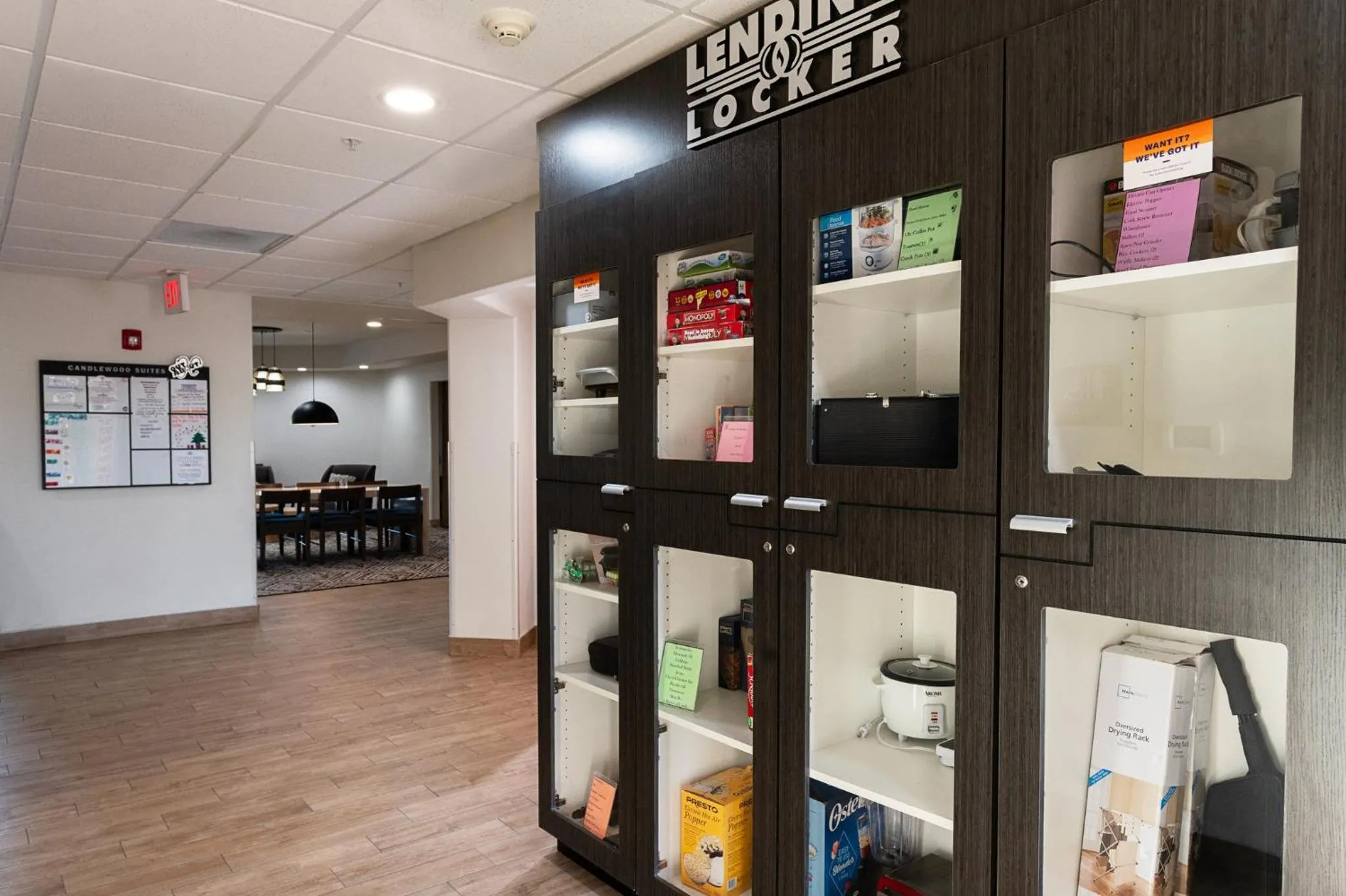 Decorative detail in Candlewood Suites Roswell by IHG