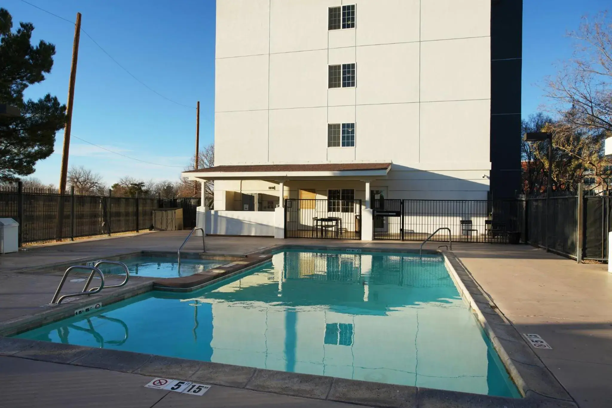 Swimming pool in Candlewood Suites Roswell by IHG Swimming pool in Candlewood Suites Roswell by IHG