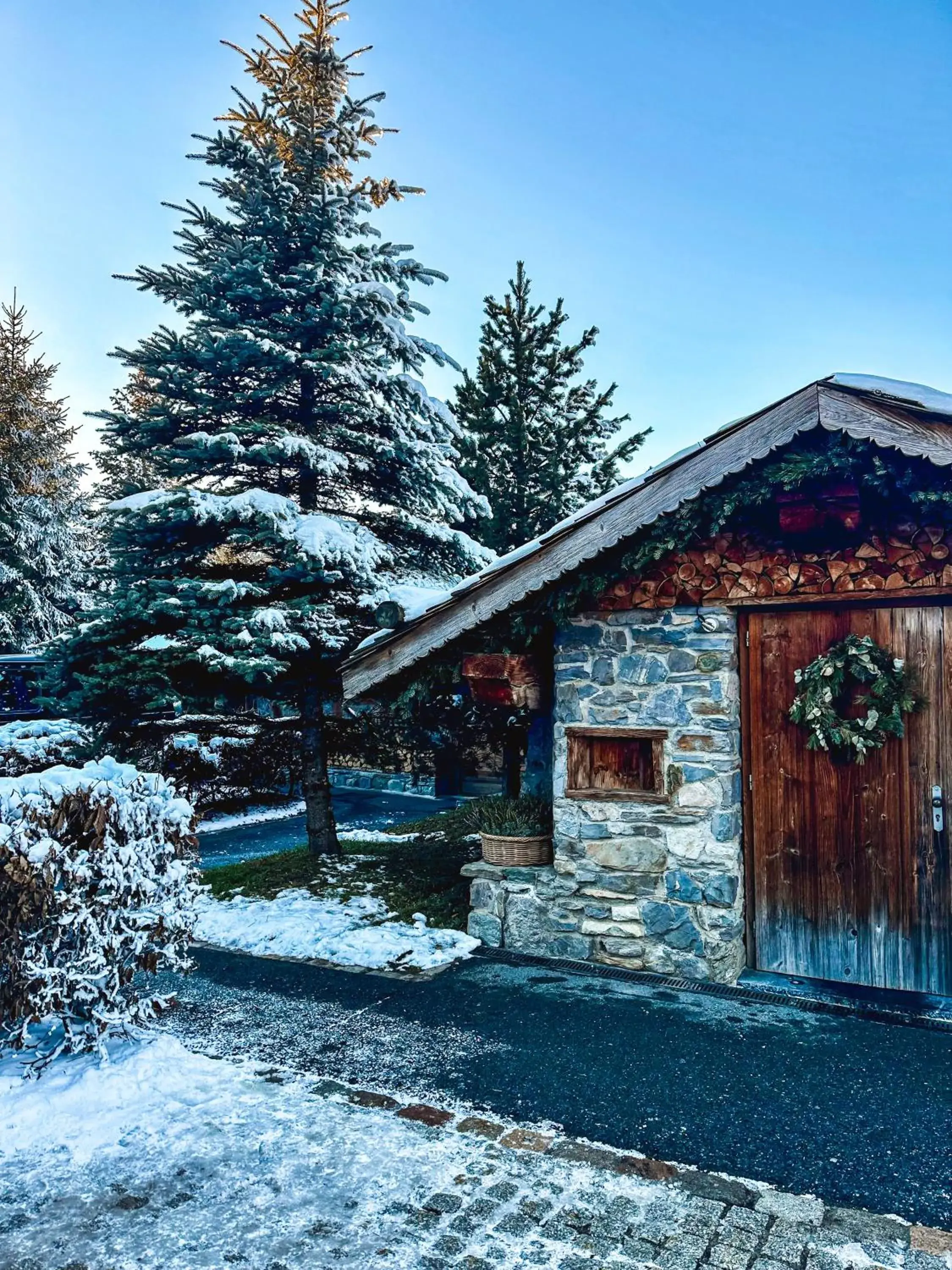 Property building in Zannier Le Chalet Property building in Zannier Le Chalet