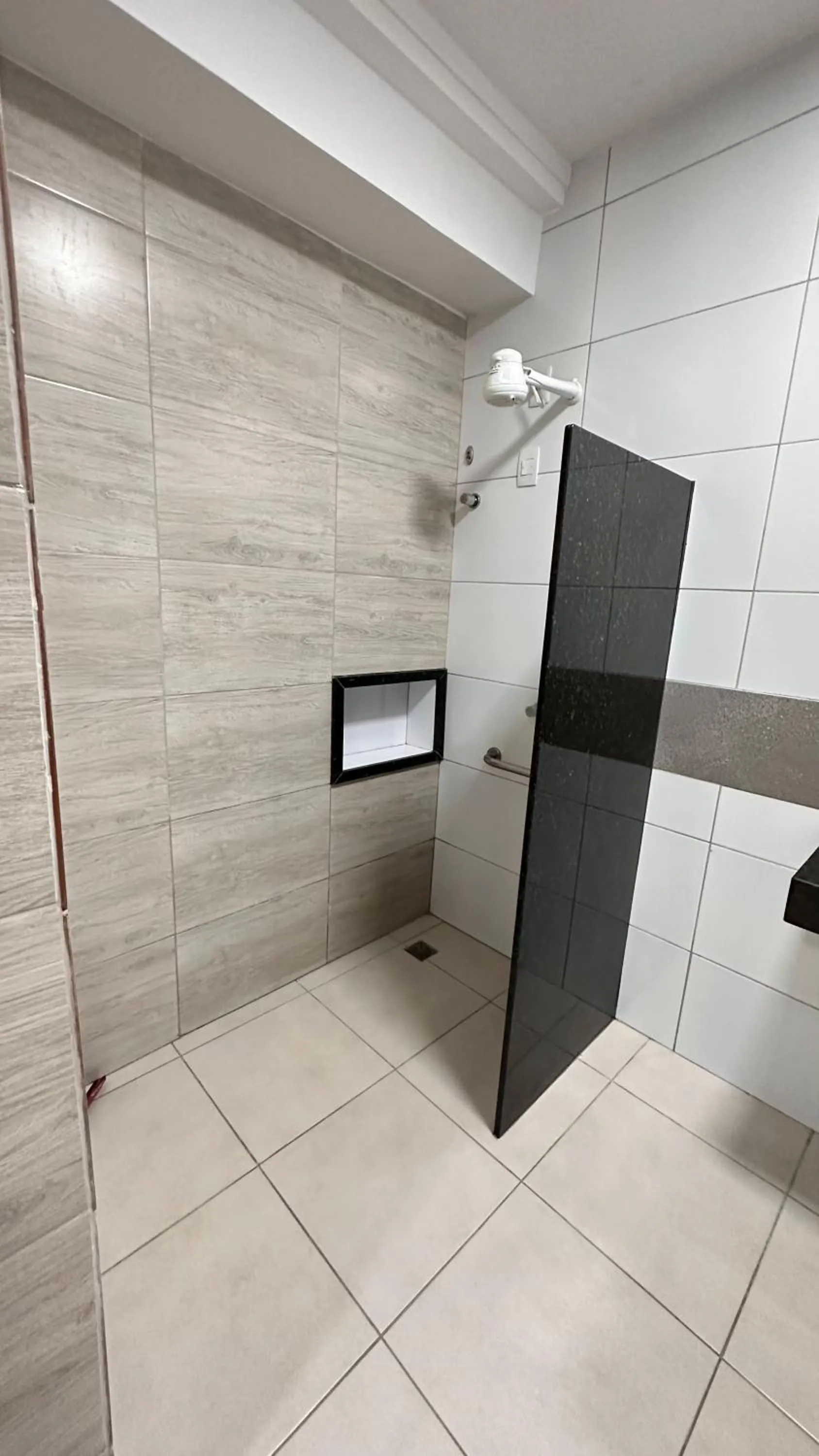 Shower in Pousada São Luiz