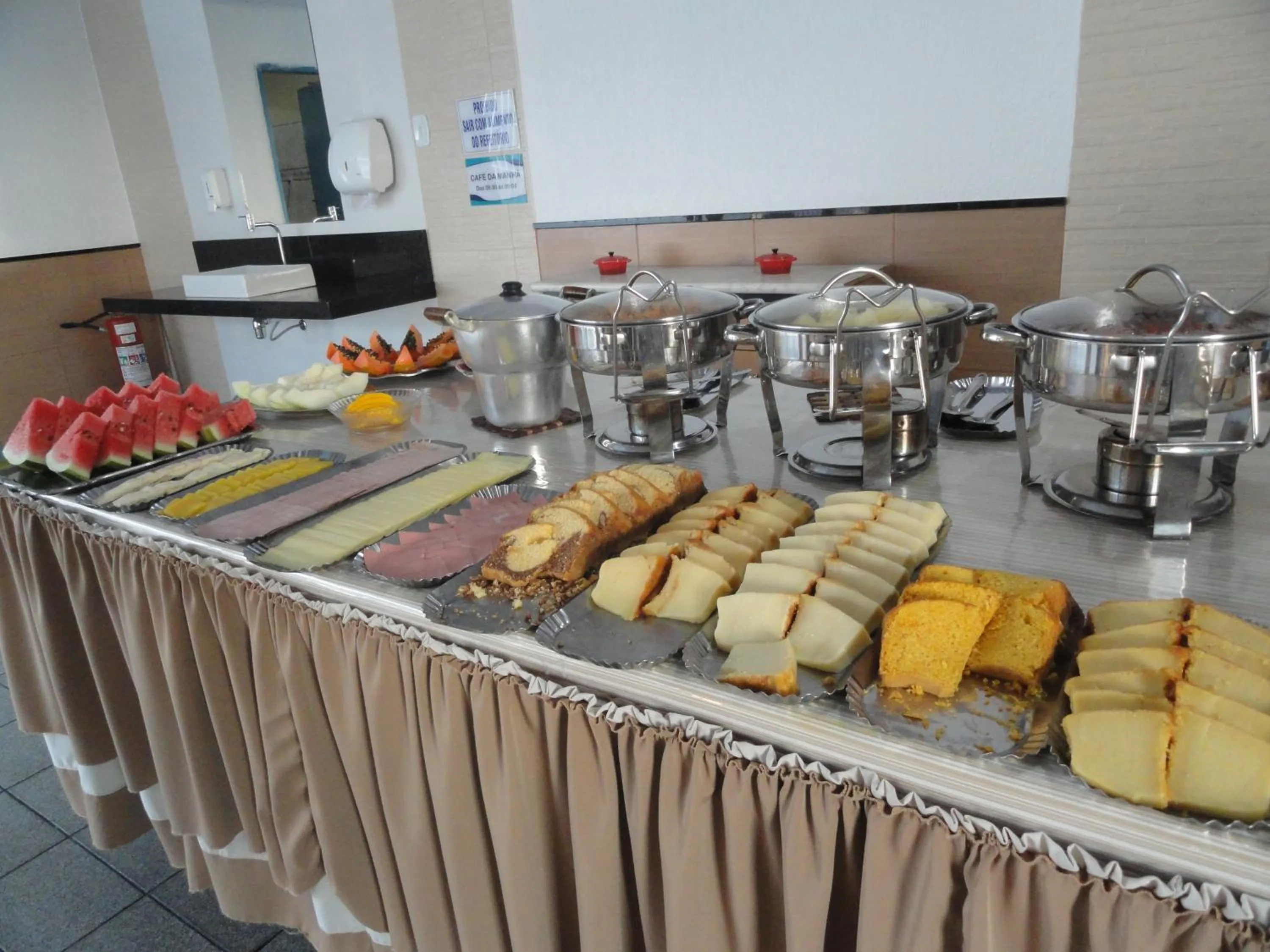 Food and drinks in Pousada São Luiz