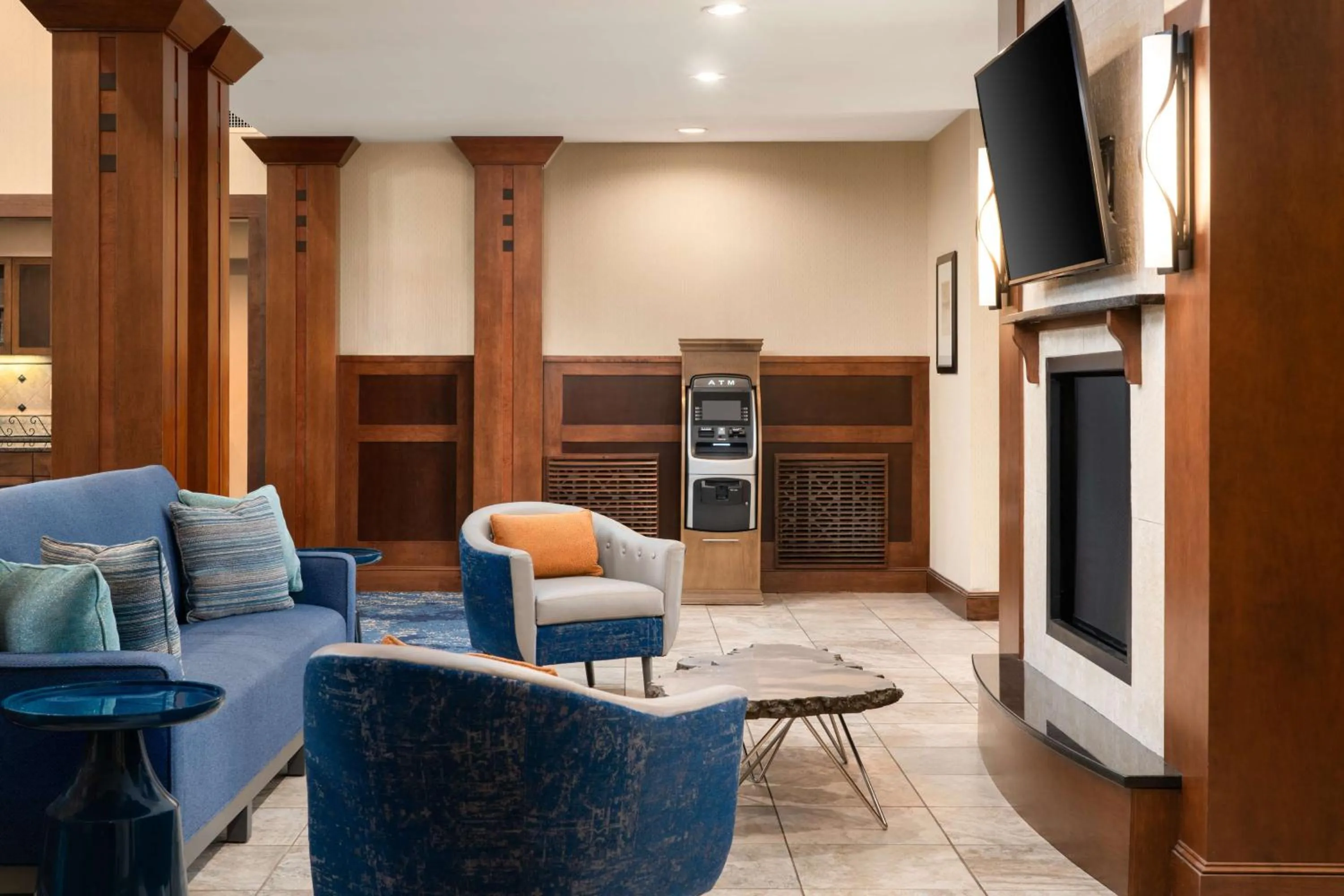 Lobby or reception in Homewood Suites by Hilton Newport-Middletown