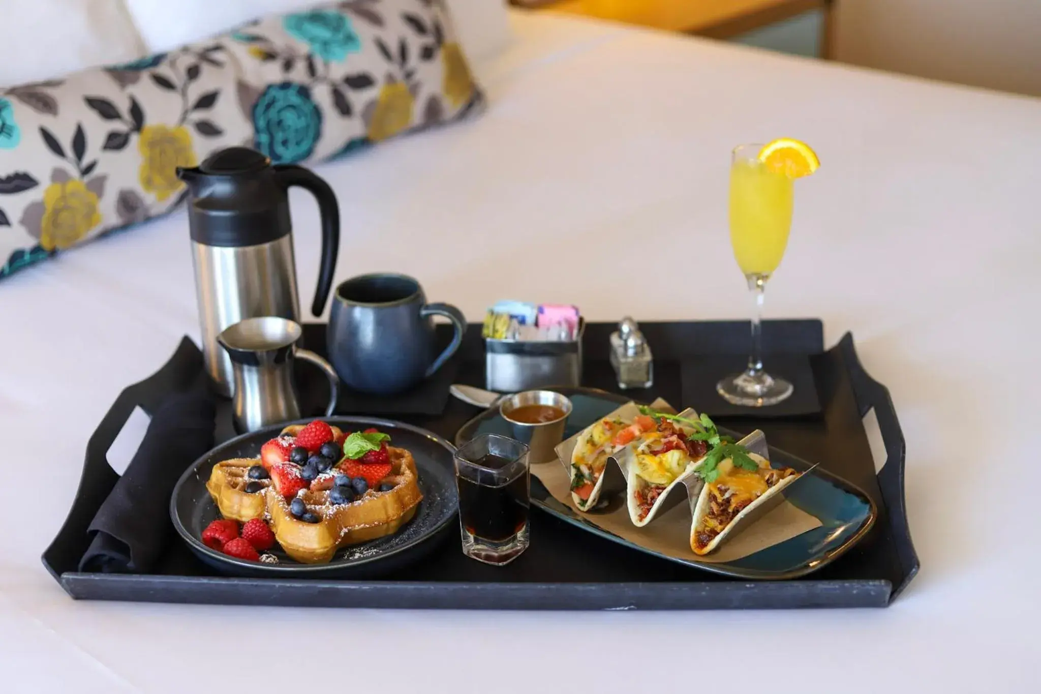 Breakfast in The Beeman Hotel Breakfast in The Beeman Hotel