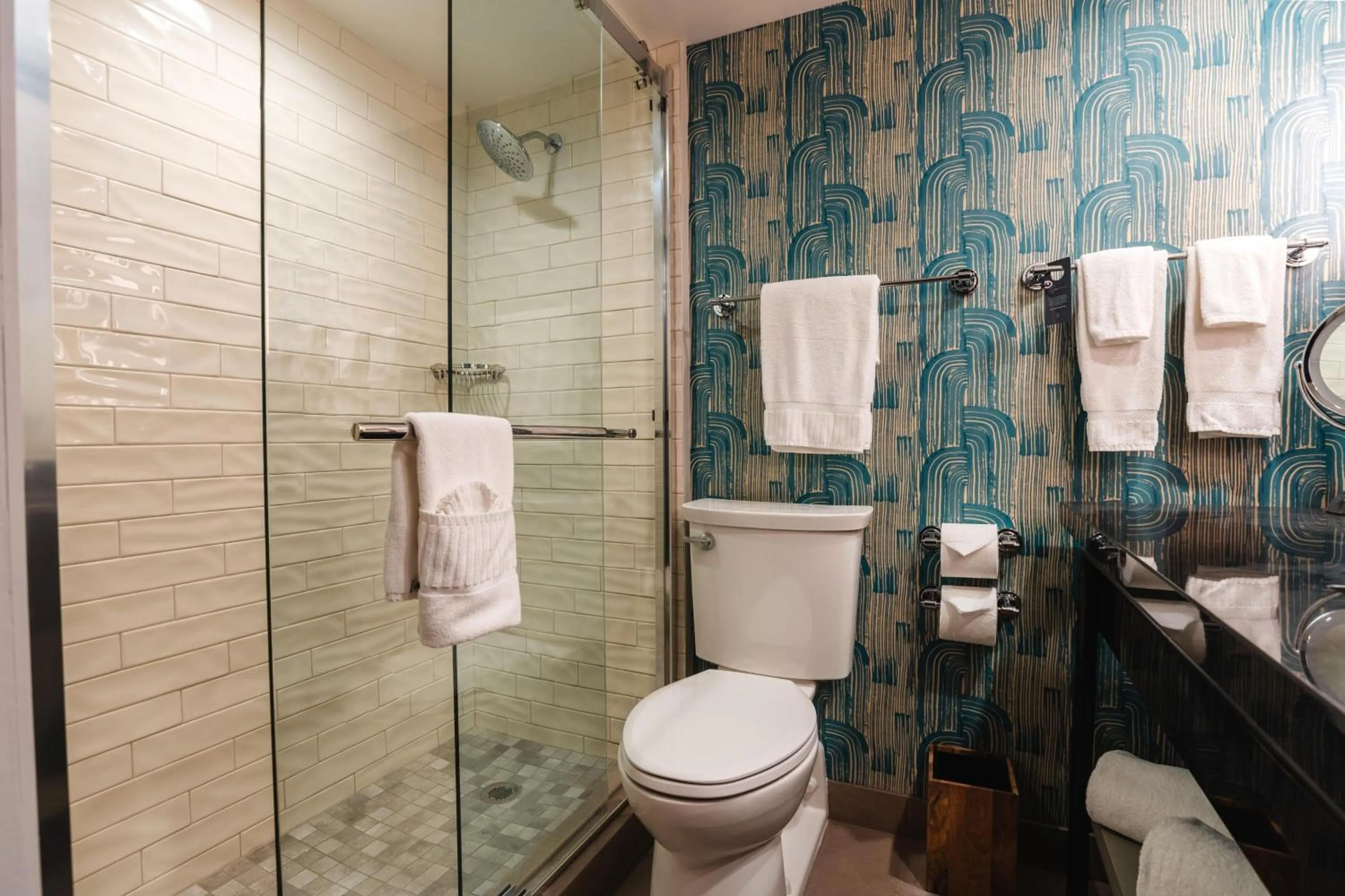 Bathroom in The Beeman Hotel