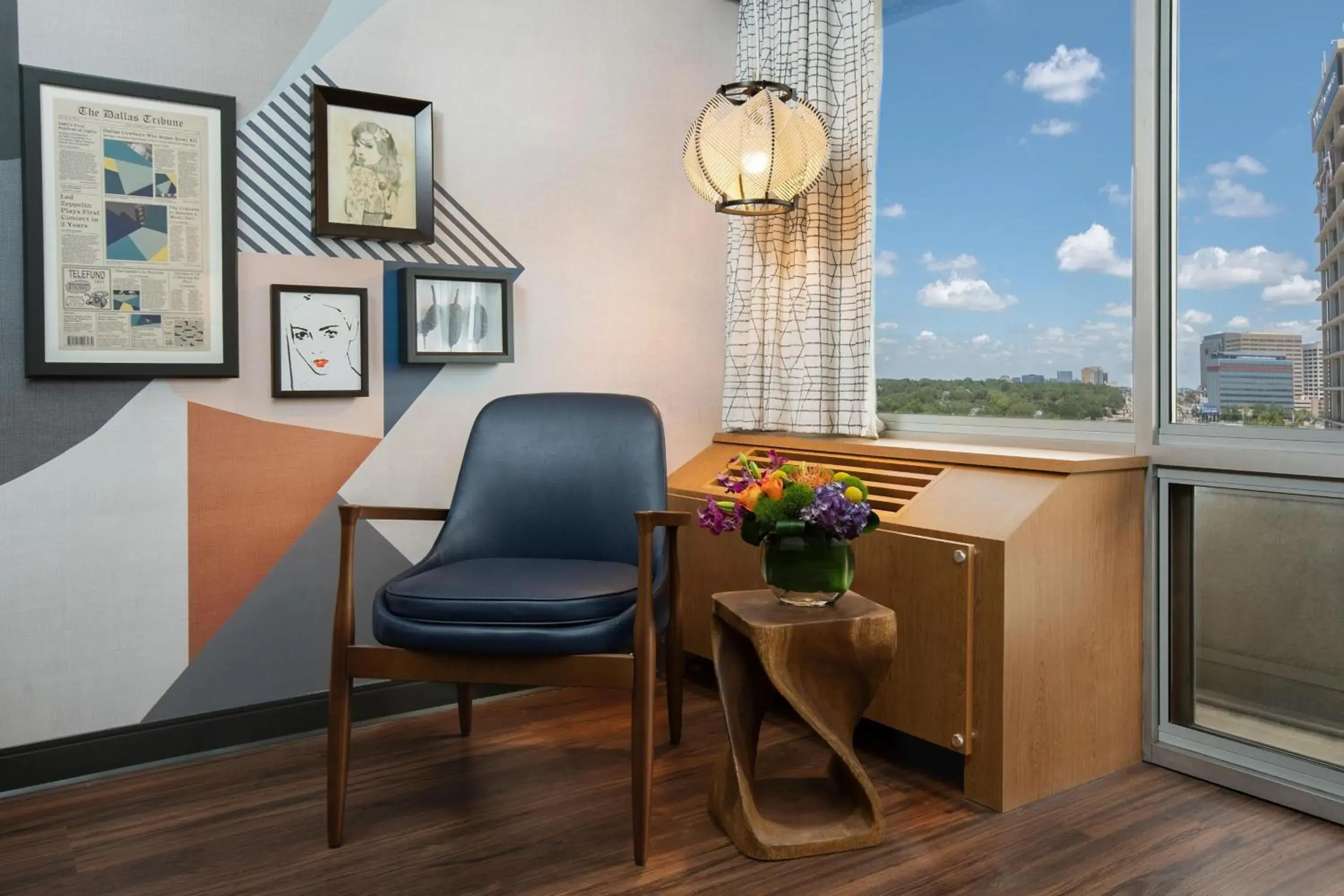 Photo of the whole room in The Beeman Hotel Photo of the whole room in The Beeman Hotel